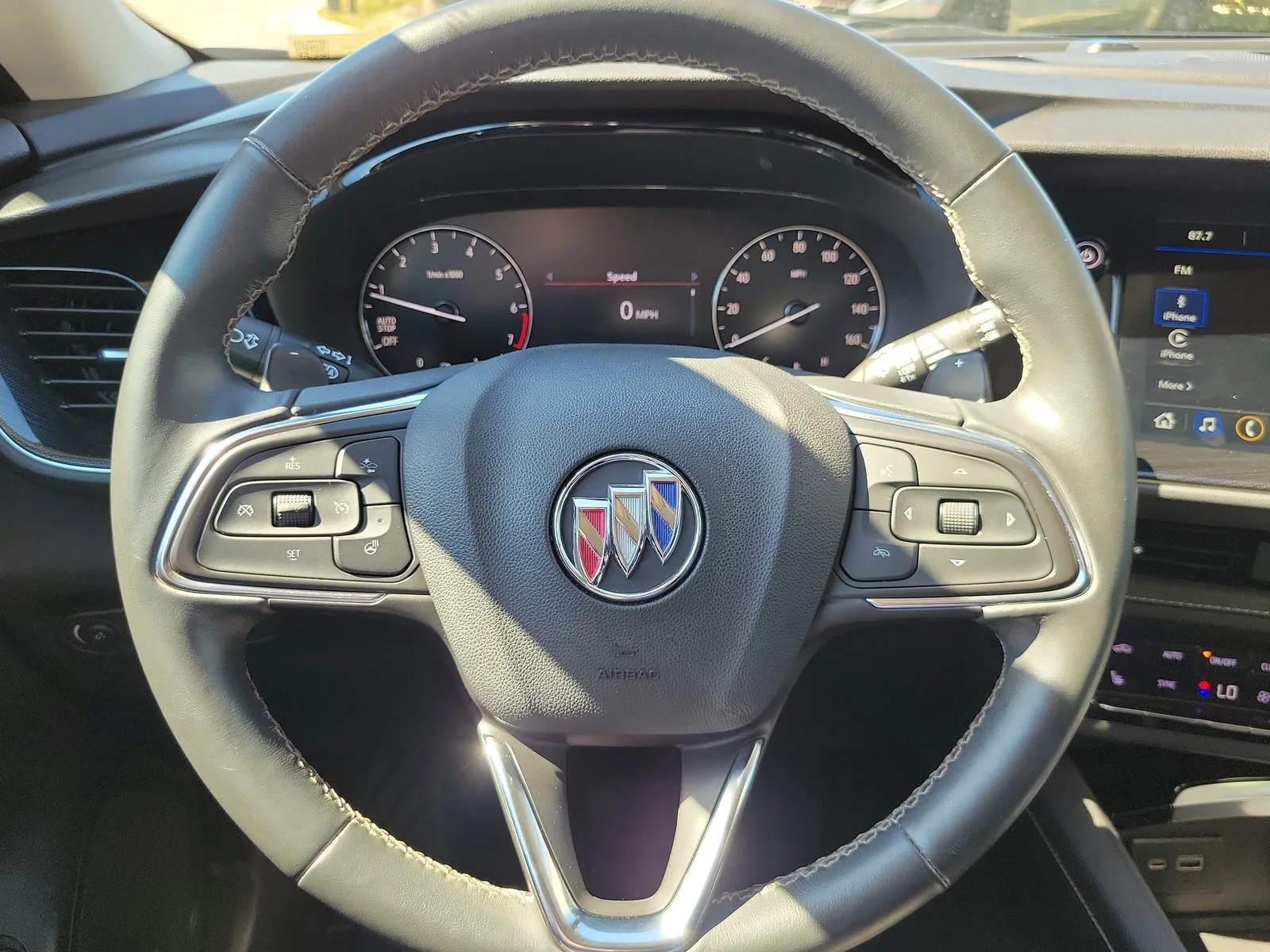 2022 Buick Envision Preferred photo 18