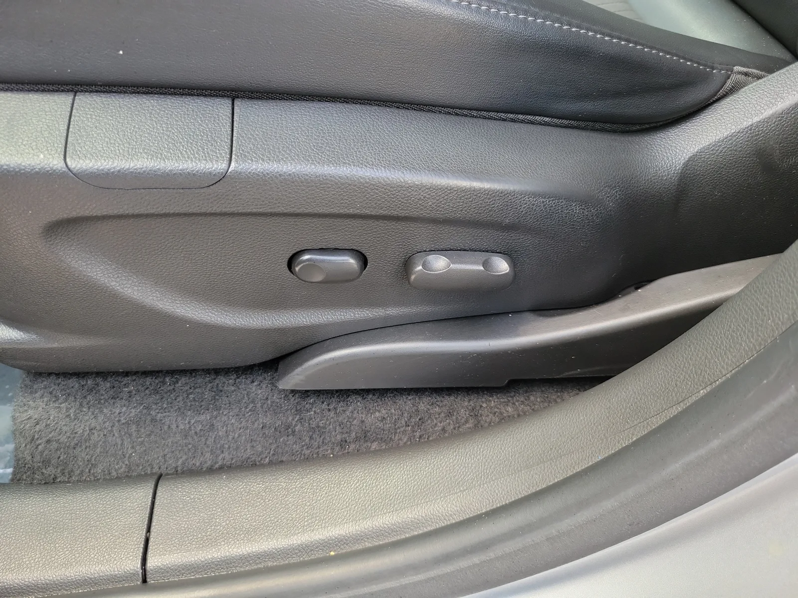 2018 Buick Encore Preferred photo 23