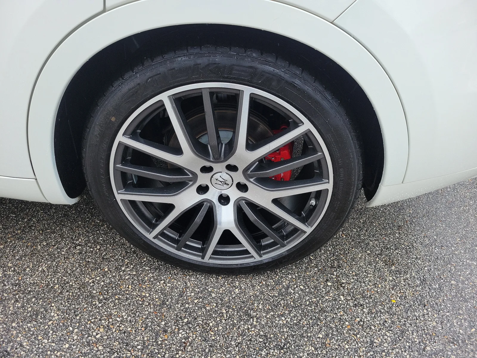 2022 Maserati Levante GT photo 29