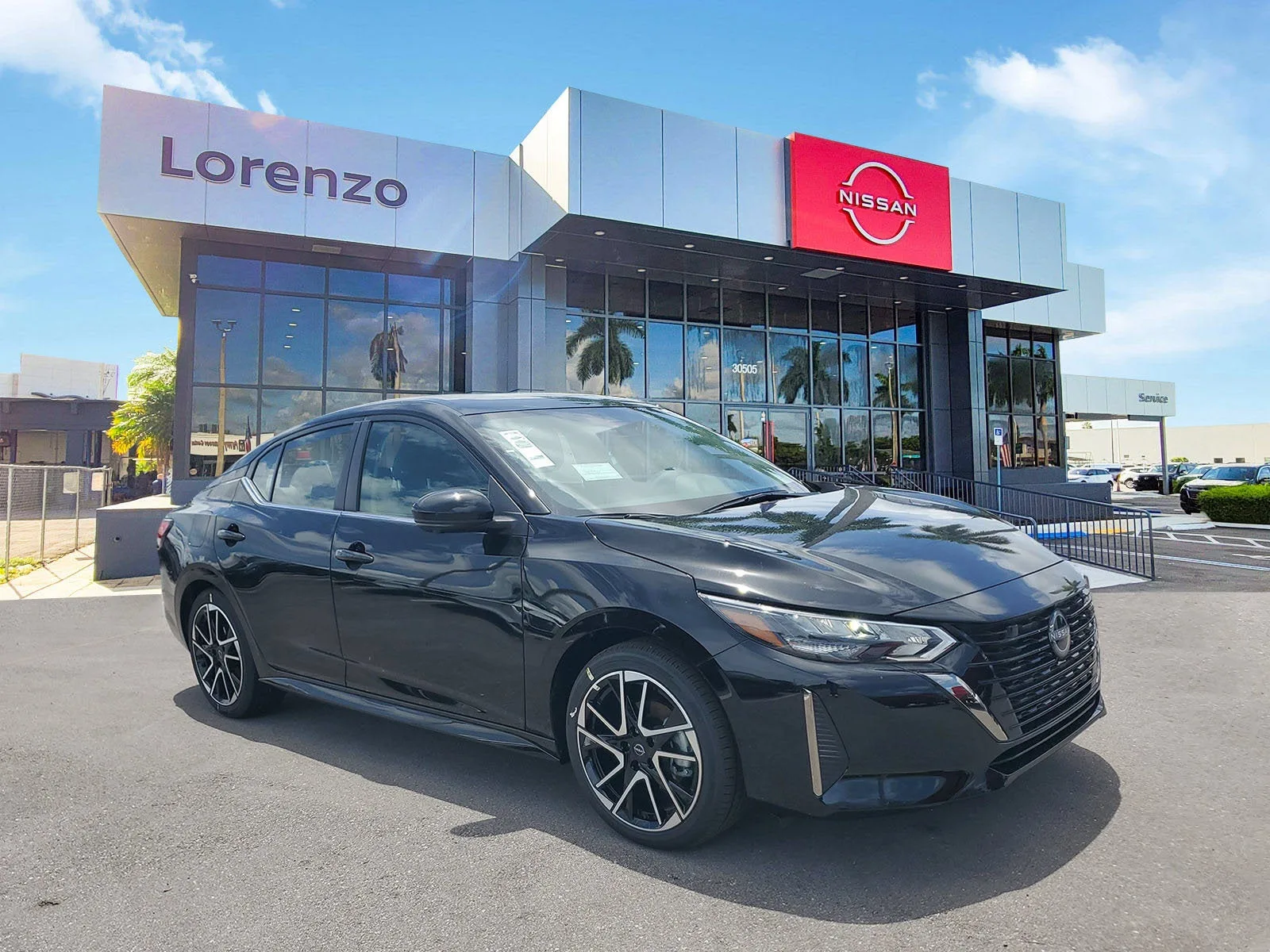 2025 Nissan Sentra SR photo 3