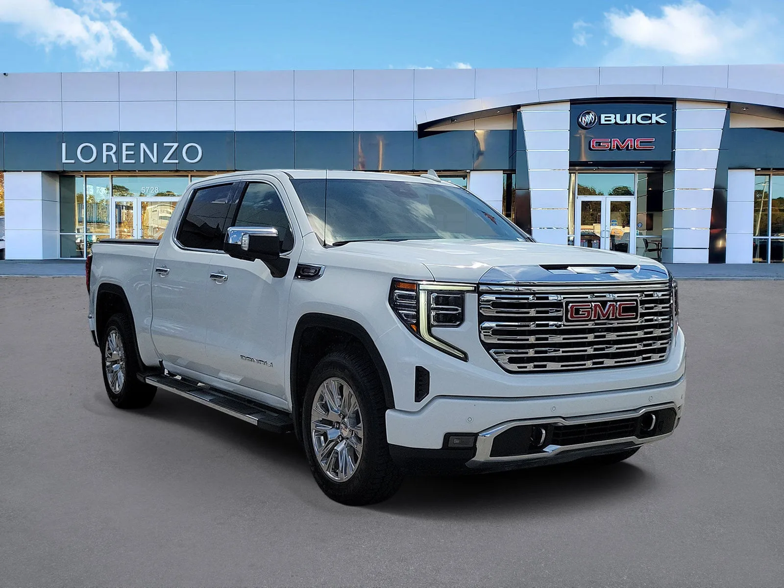 2024 GMC Sierra 1500 Denali photo 3