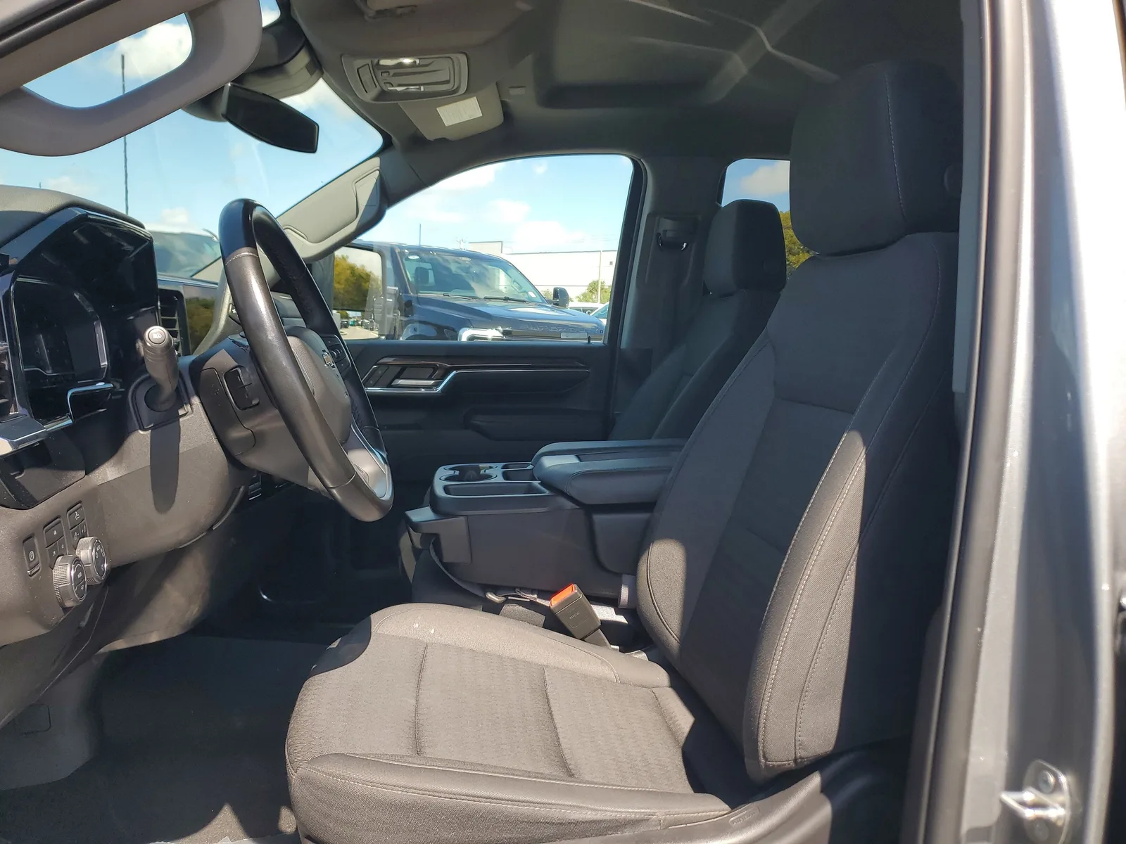 2024 Chevrolet Silverado 2500HD LT photo 11