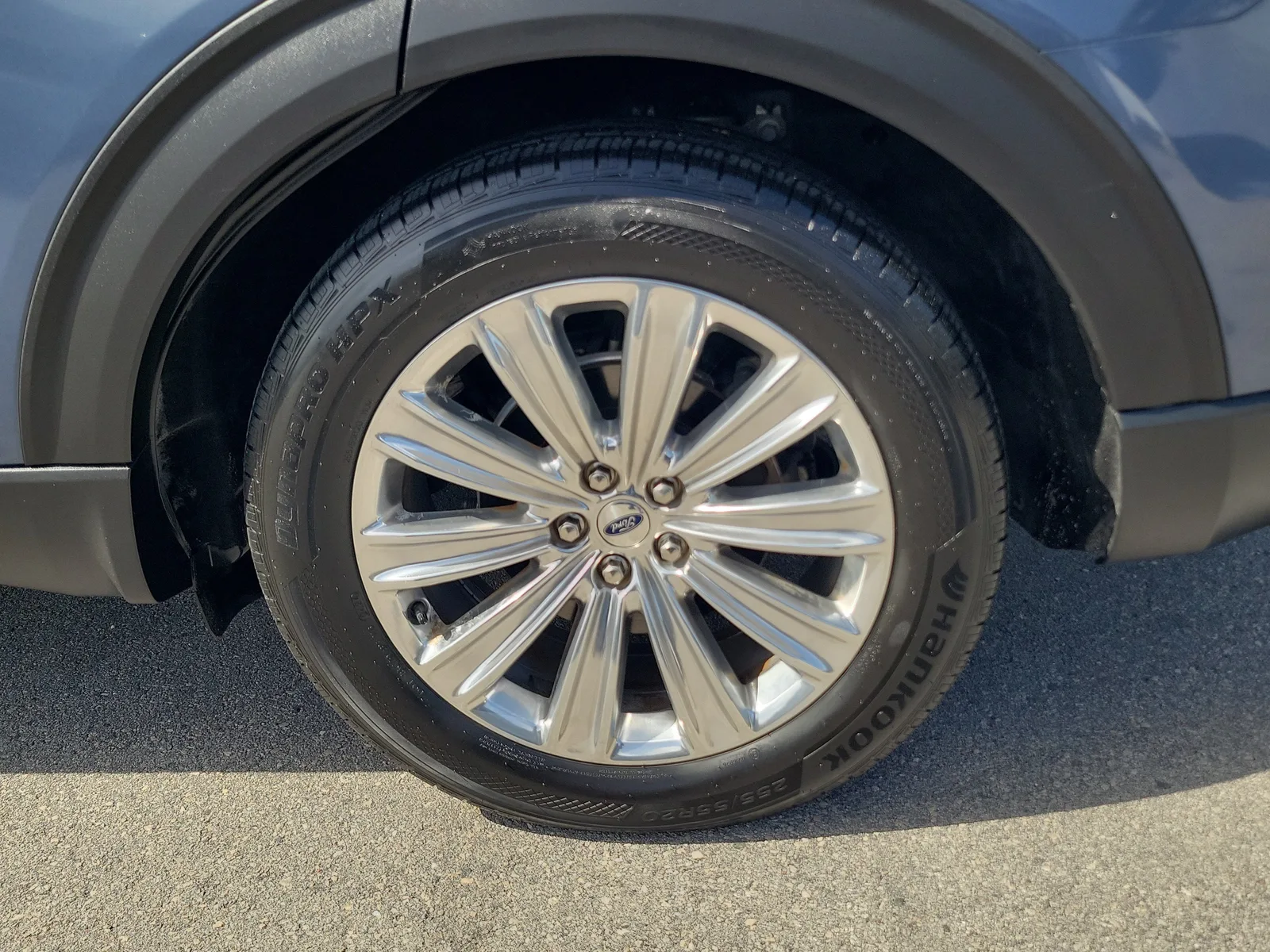 2021 Ford Explorer Limited photo 33