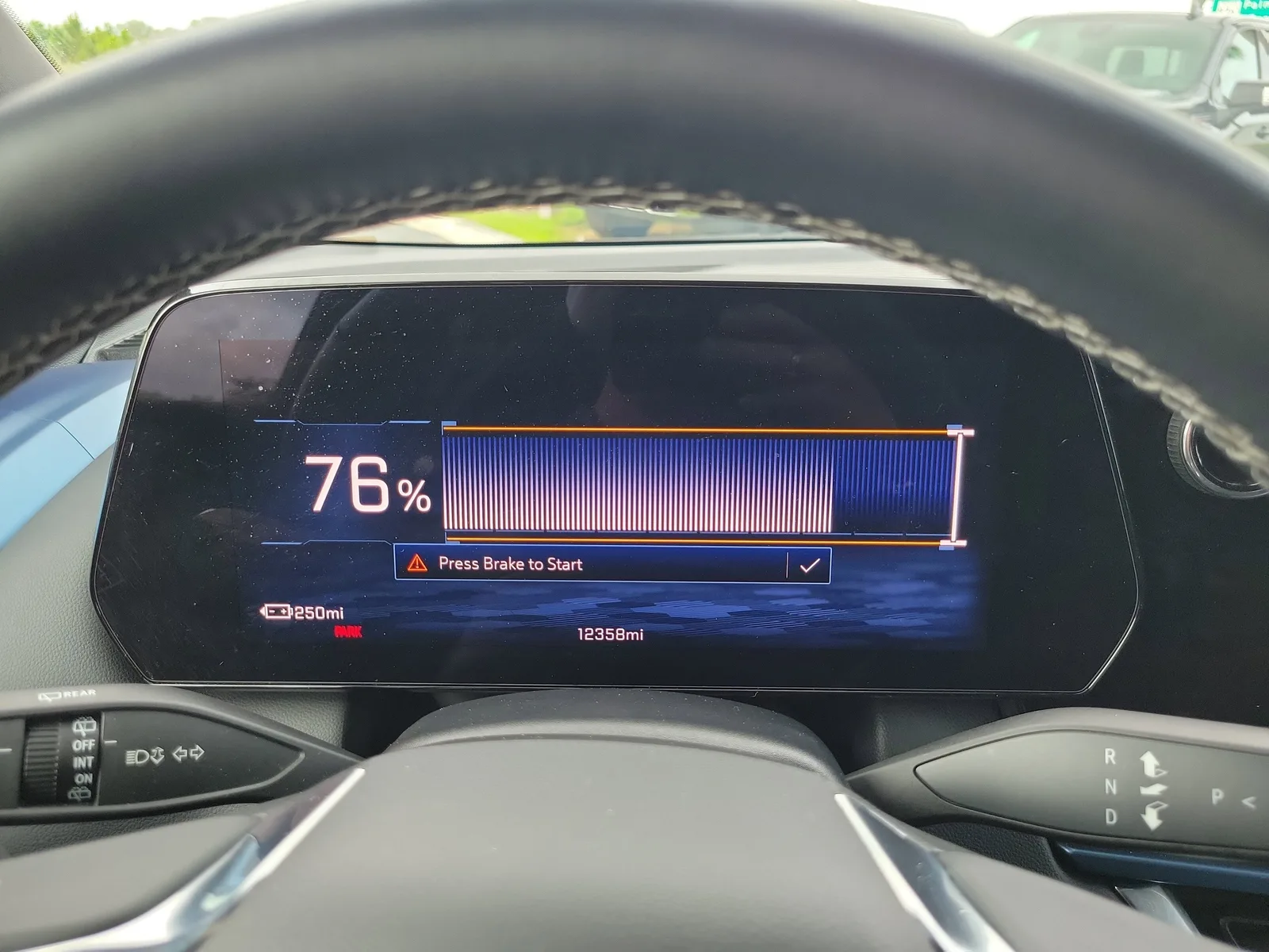 2024 Chevrolet Equinox EV 2LT photo 28