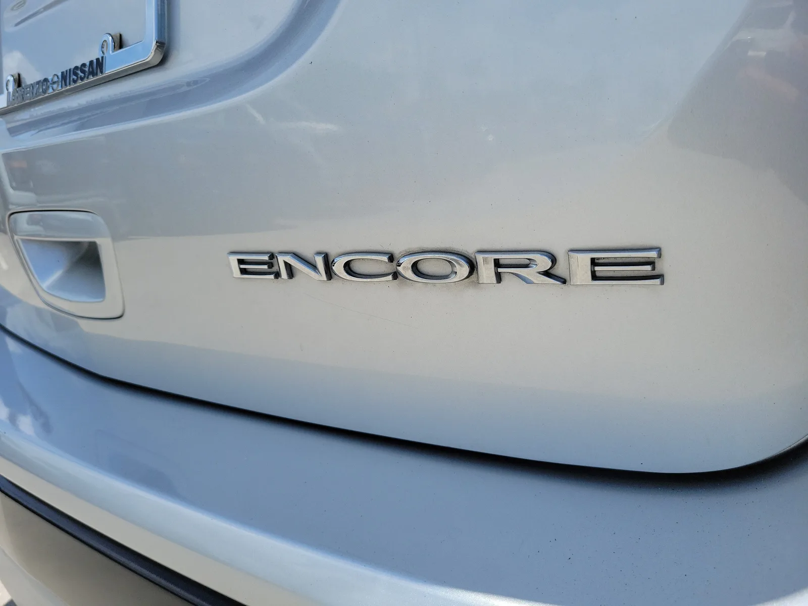 2018 Buick Encore Preferred photo 10