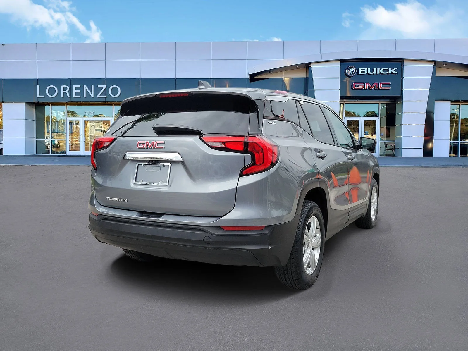 2020 GMC Terrain SLE photo 5