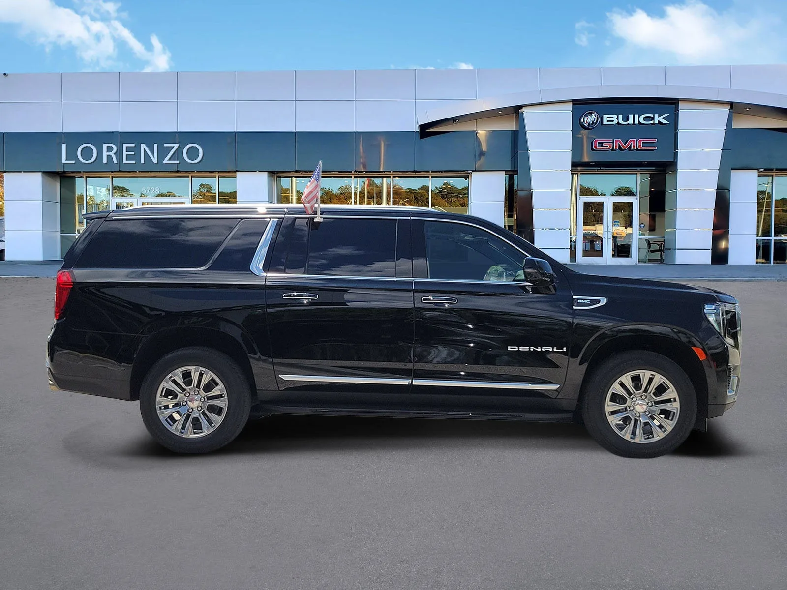 2024 GMC Yukon XL Denali photo 4