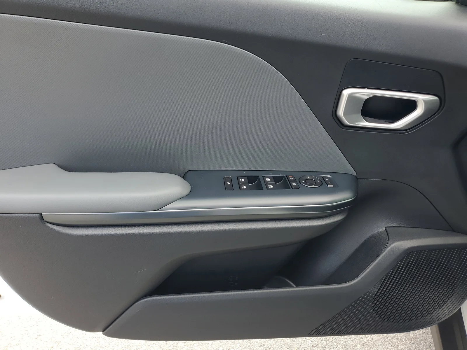 2025 Kia K4 LXS photo 25