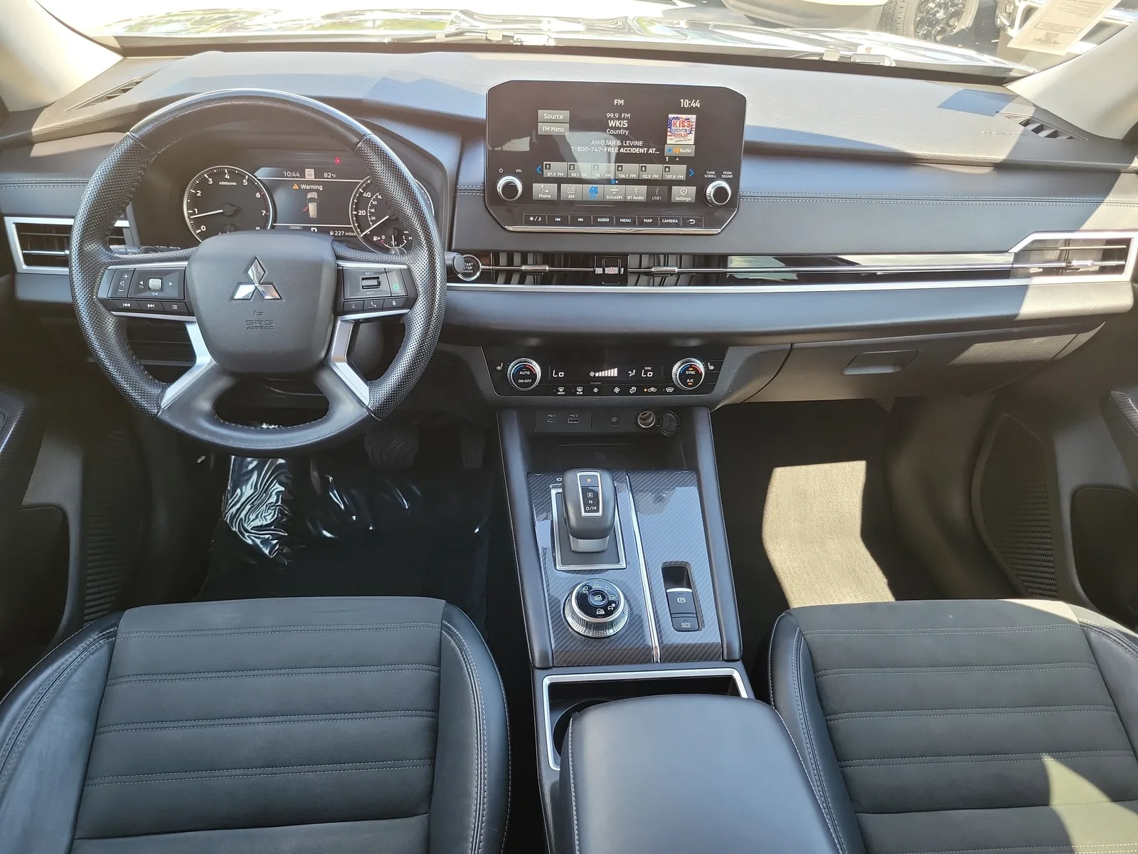 2022 Mitsubishi Outlander SE 4WD photo 19