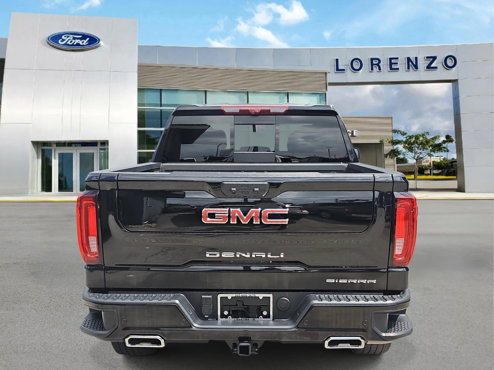 2025 GMC Sierra 1500 Denali 4WD Diesel photo 5