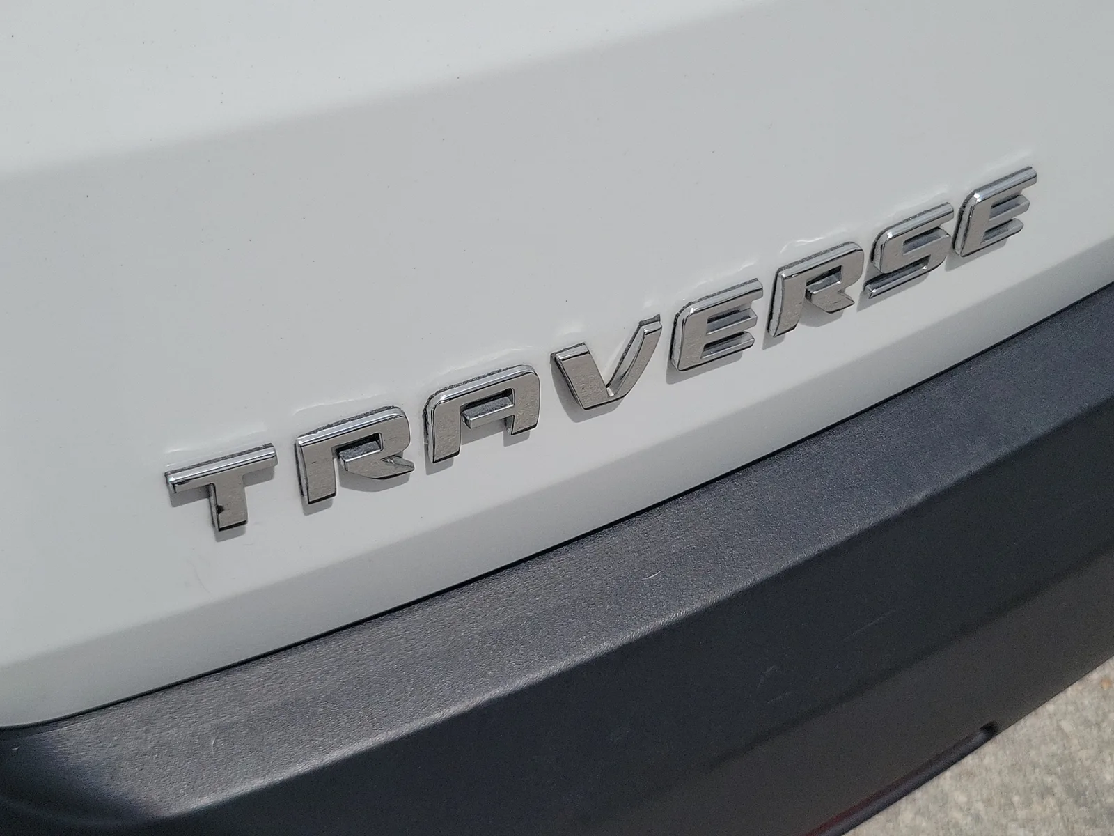 2023 Chevrolet Traverse LT Cloth photo 32