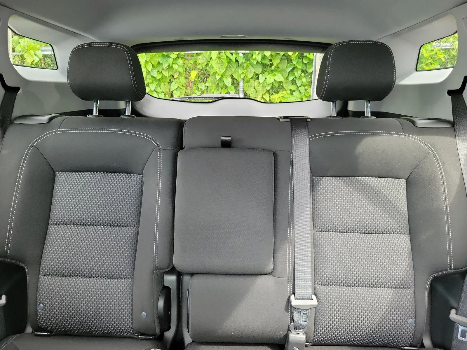 2023 GMC Terrain SLE photo 15