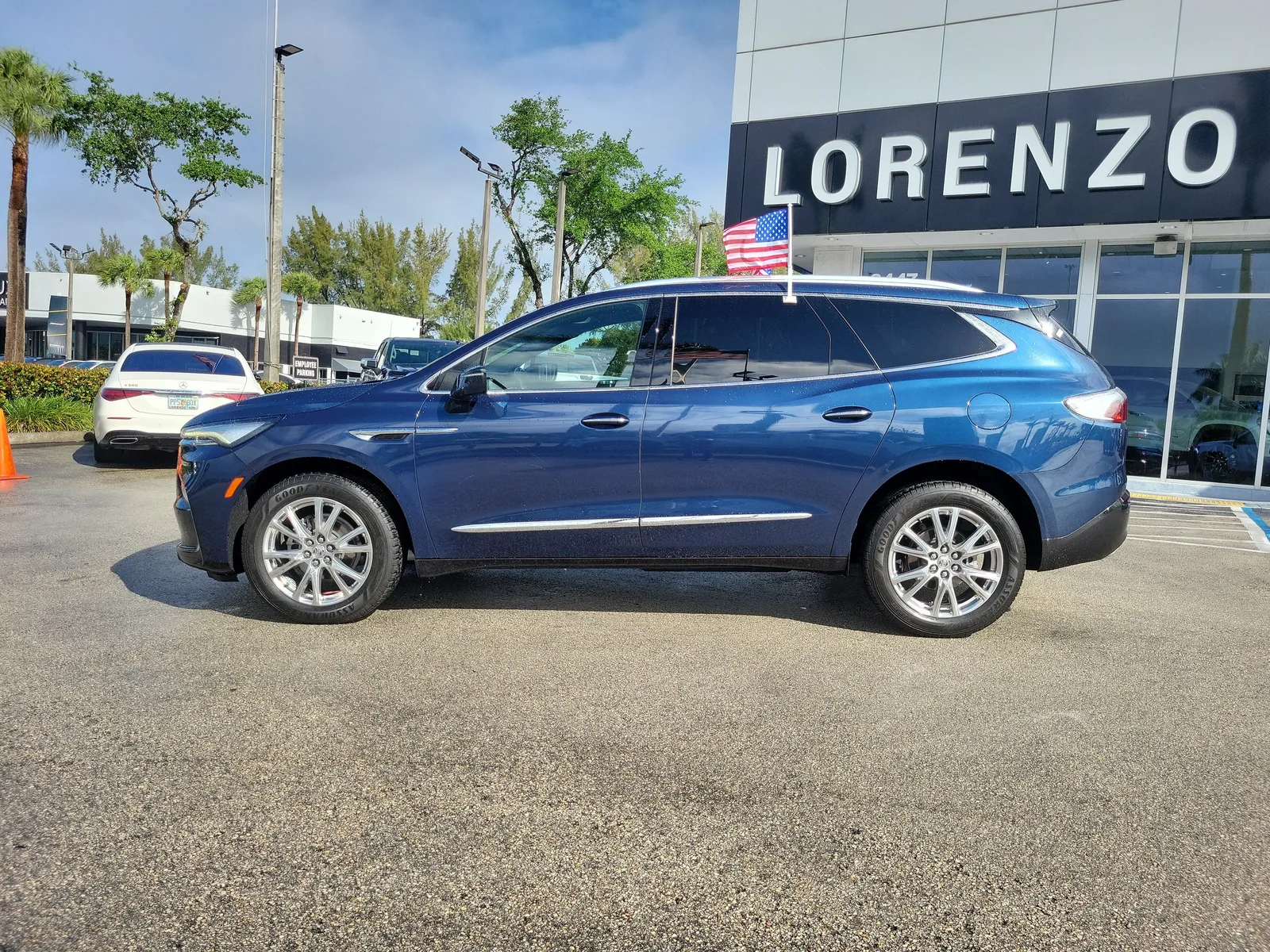 2023 Buick Enclave Premium photo 8