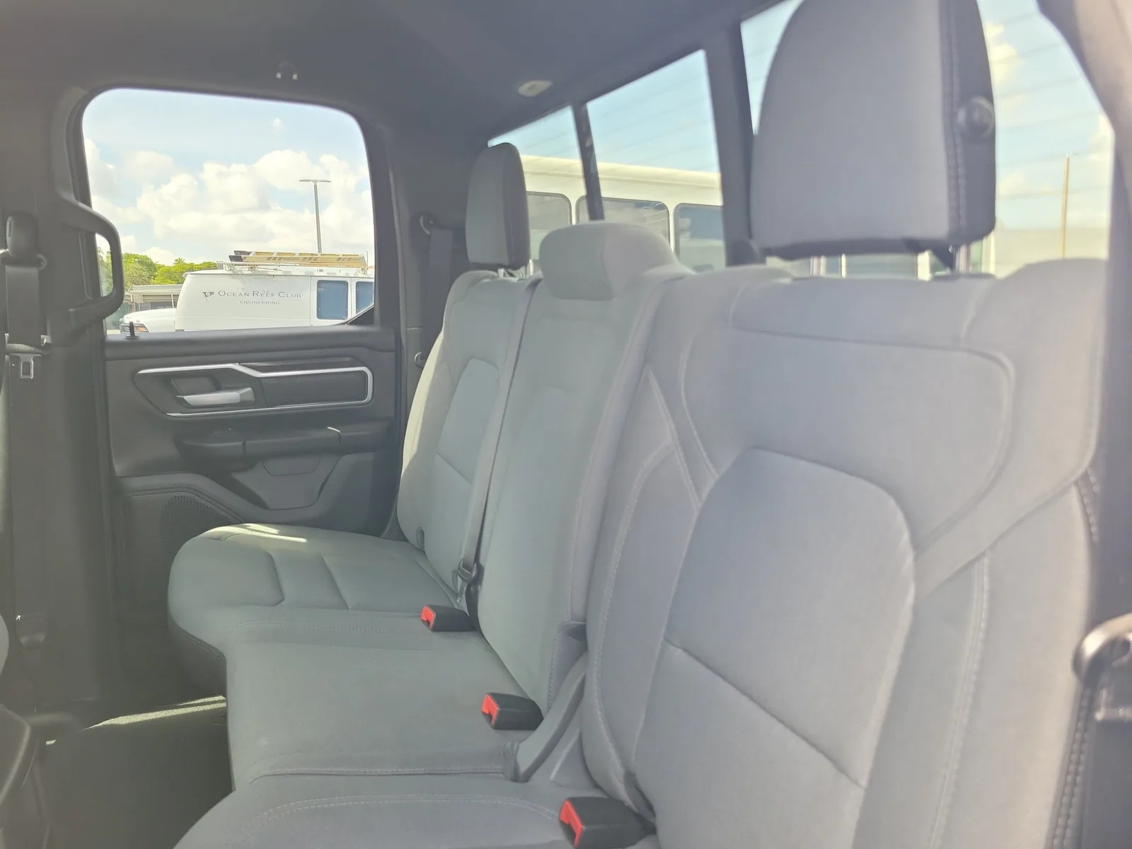 2023 RAM 1500 Big Horn 4x4 photo 13