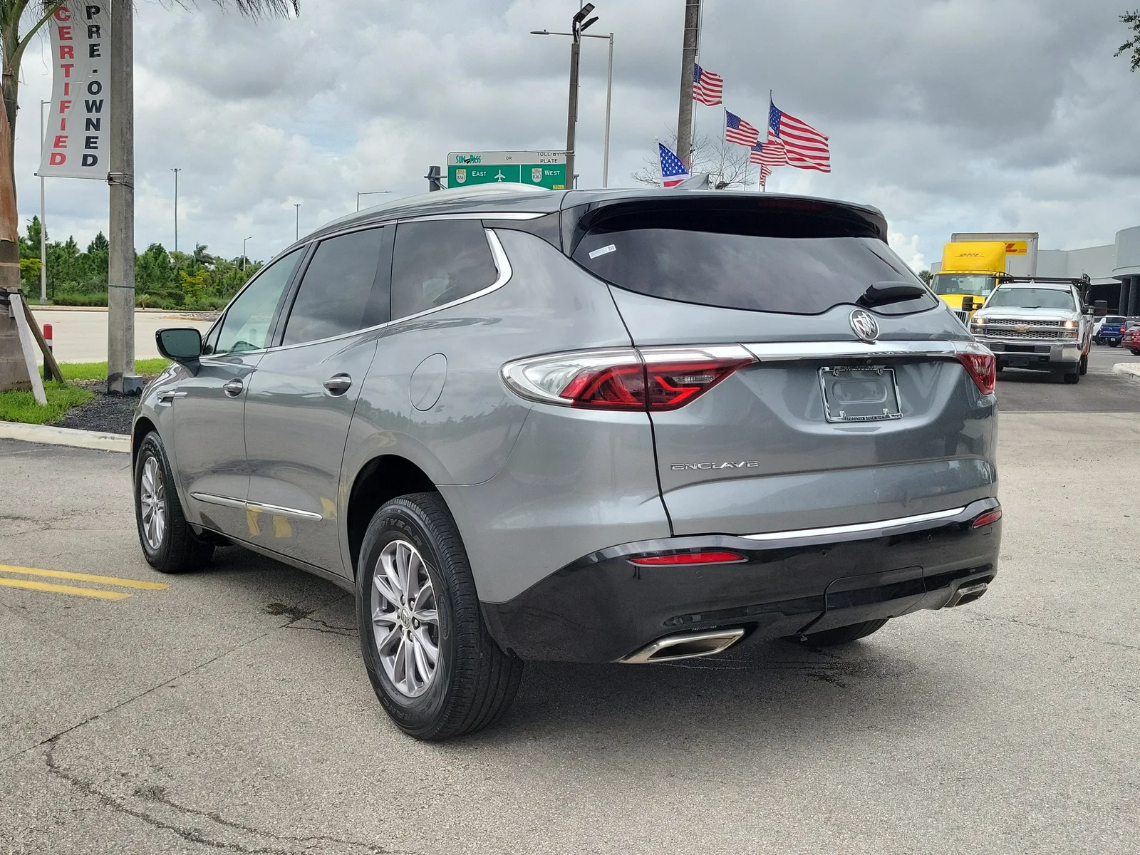 2023 Buick Enclave Essence photo 7
