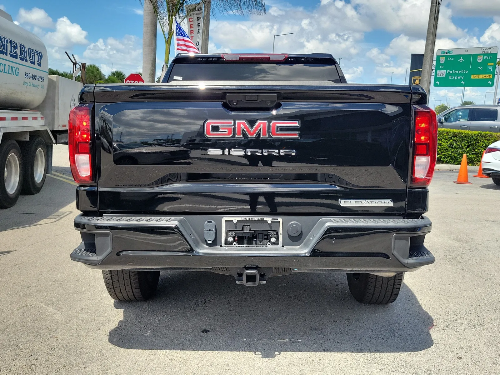 2024 GMC Sierra 1500 Elevation photo 6