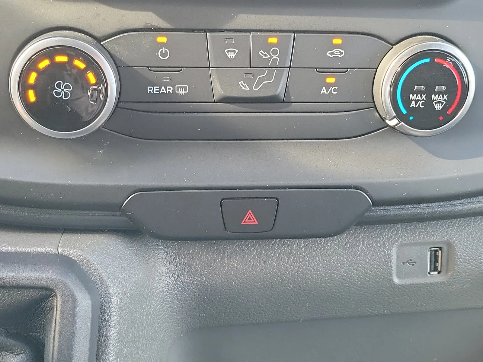 2025 Ford Transit Cargo Van Base photo 22