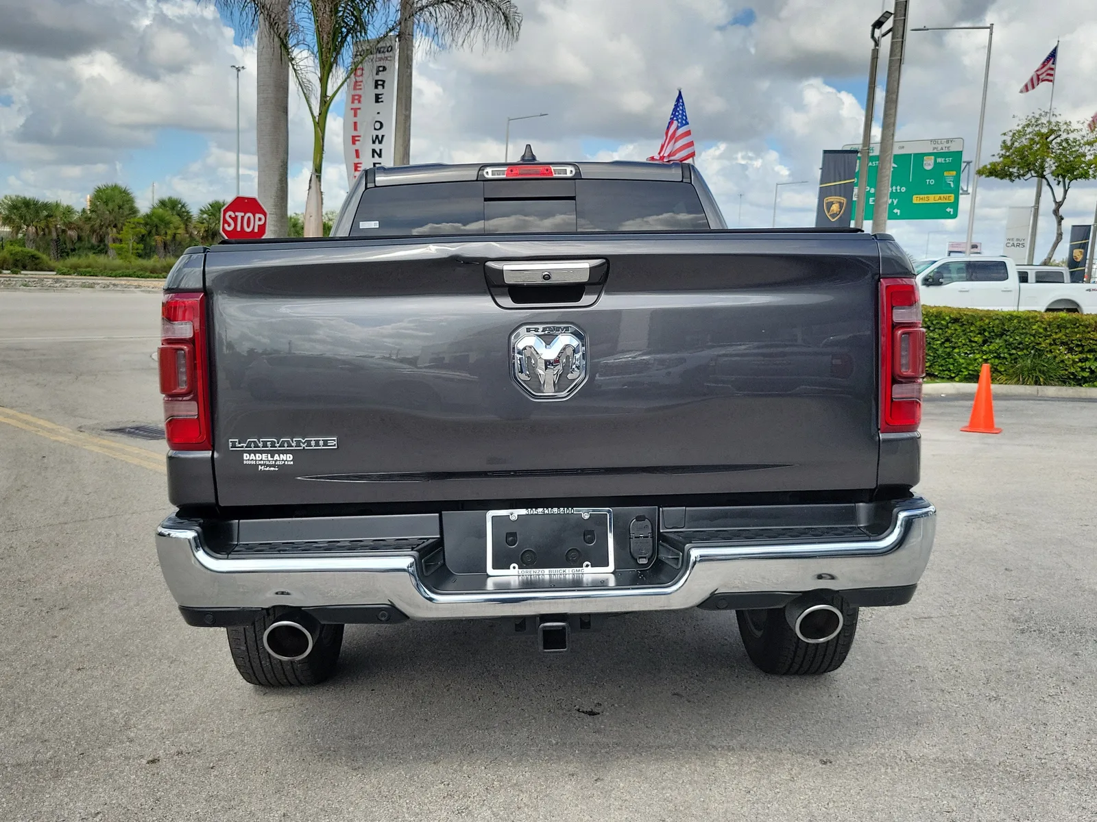 2022 RAM 1500 Laramie photo 6