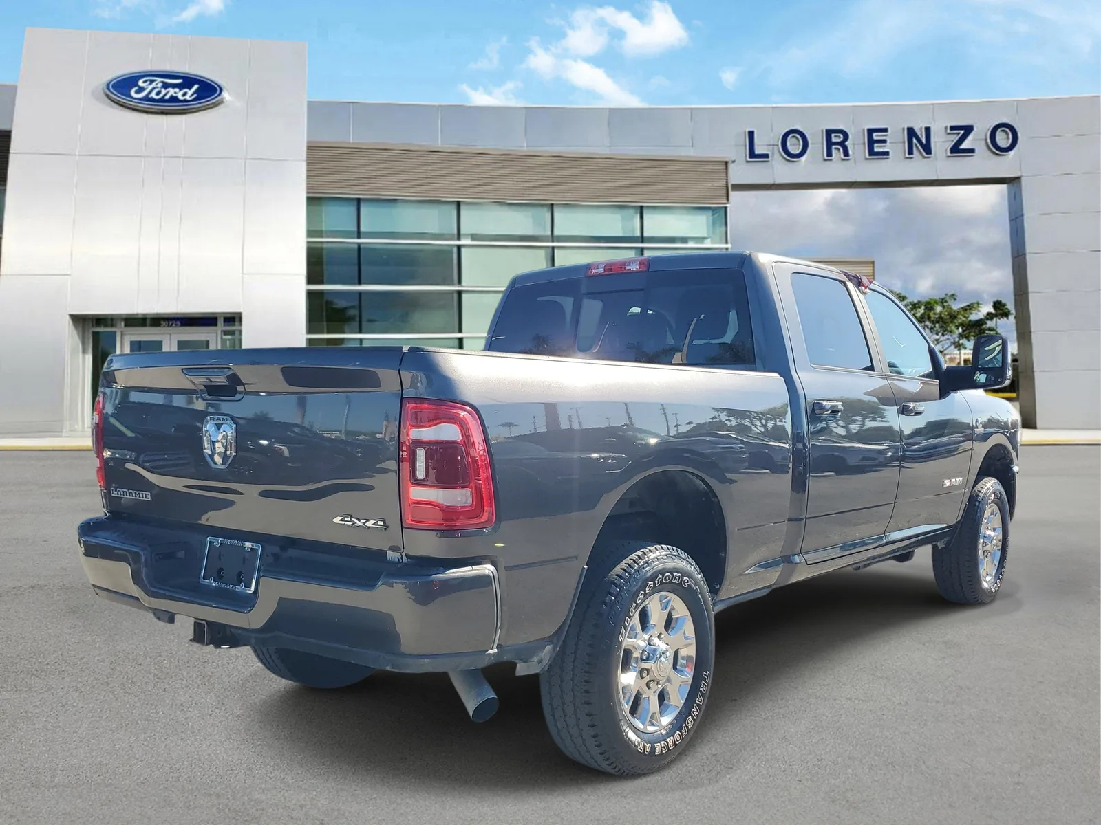 2024 RAM 2500 Laramie 4WD Diesel photo 5