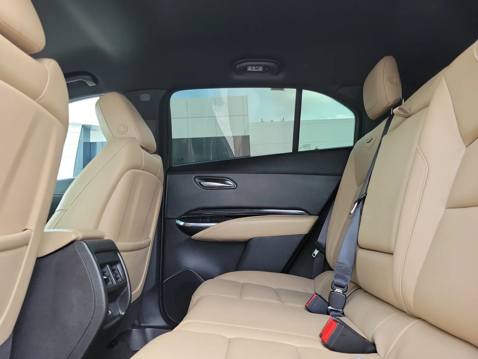 2024 Cadillac XT4 Luxury photo 15