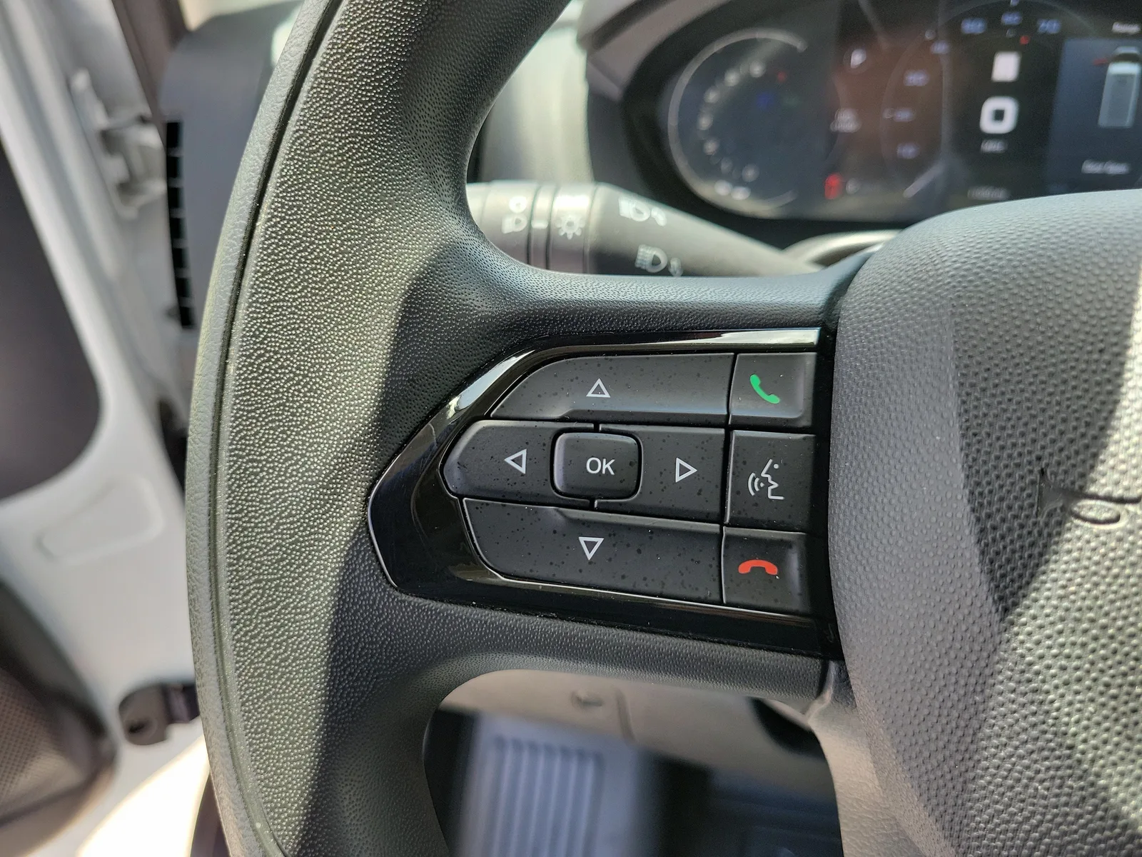 2025 RAM ProMaster Cargo Van Tradesman photo 19