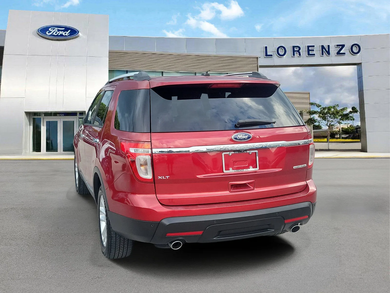 2014 Ford Explorer XLT photo 7