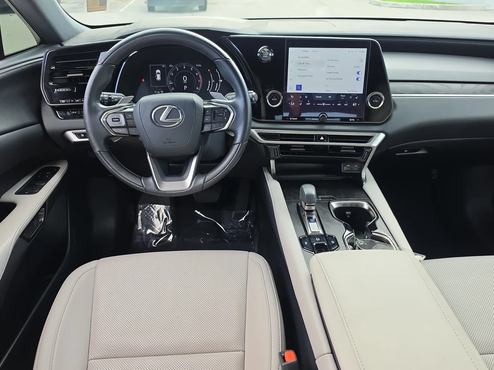 2023 Lexus RX RX 350 Premium photo 16