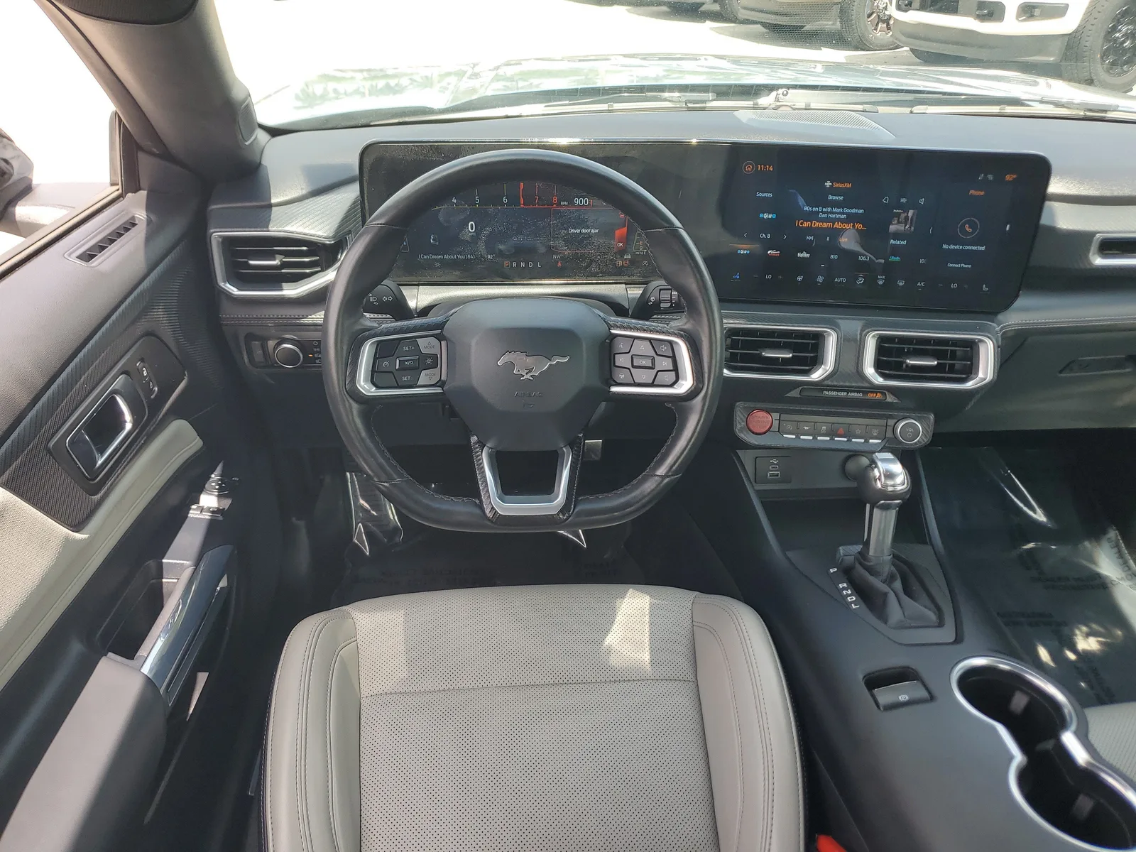 2025 Ford Mustang EcoBoost Premium photo 17