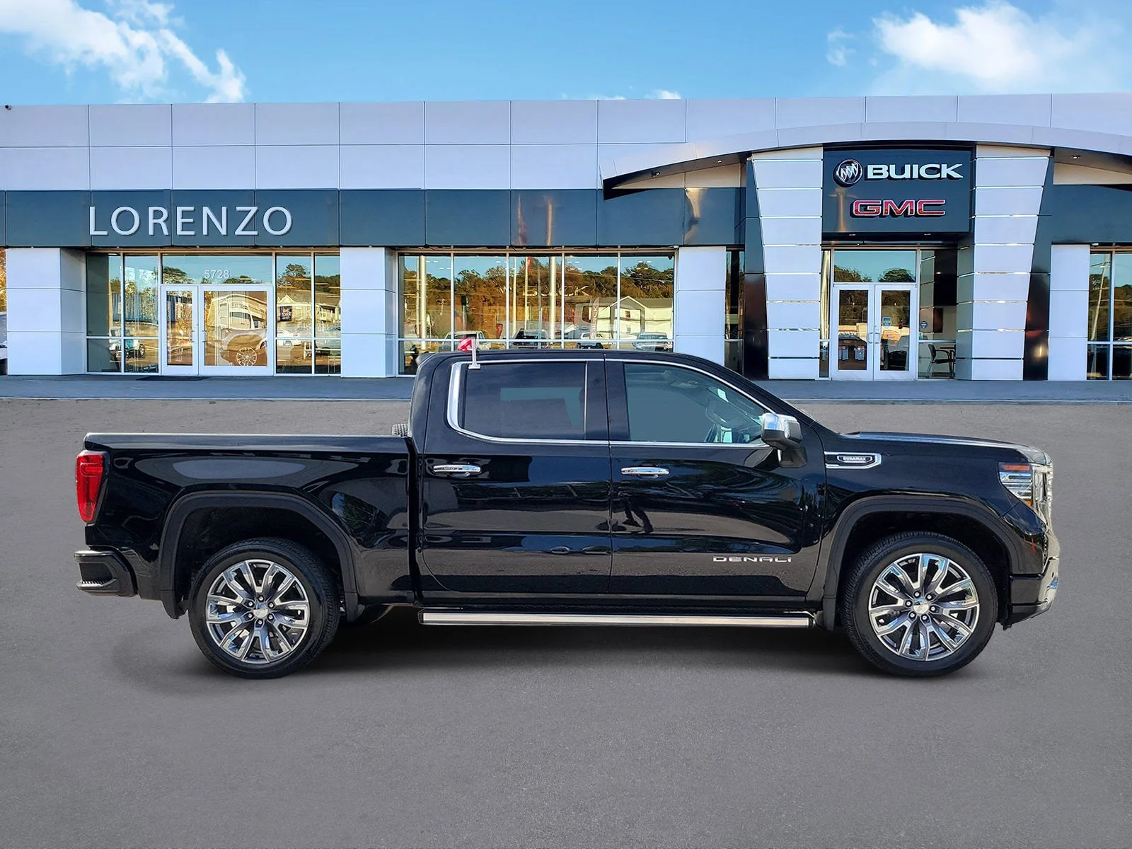 2023 GMC Sierra 1500 Denali photo 4
