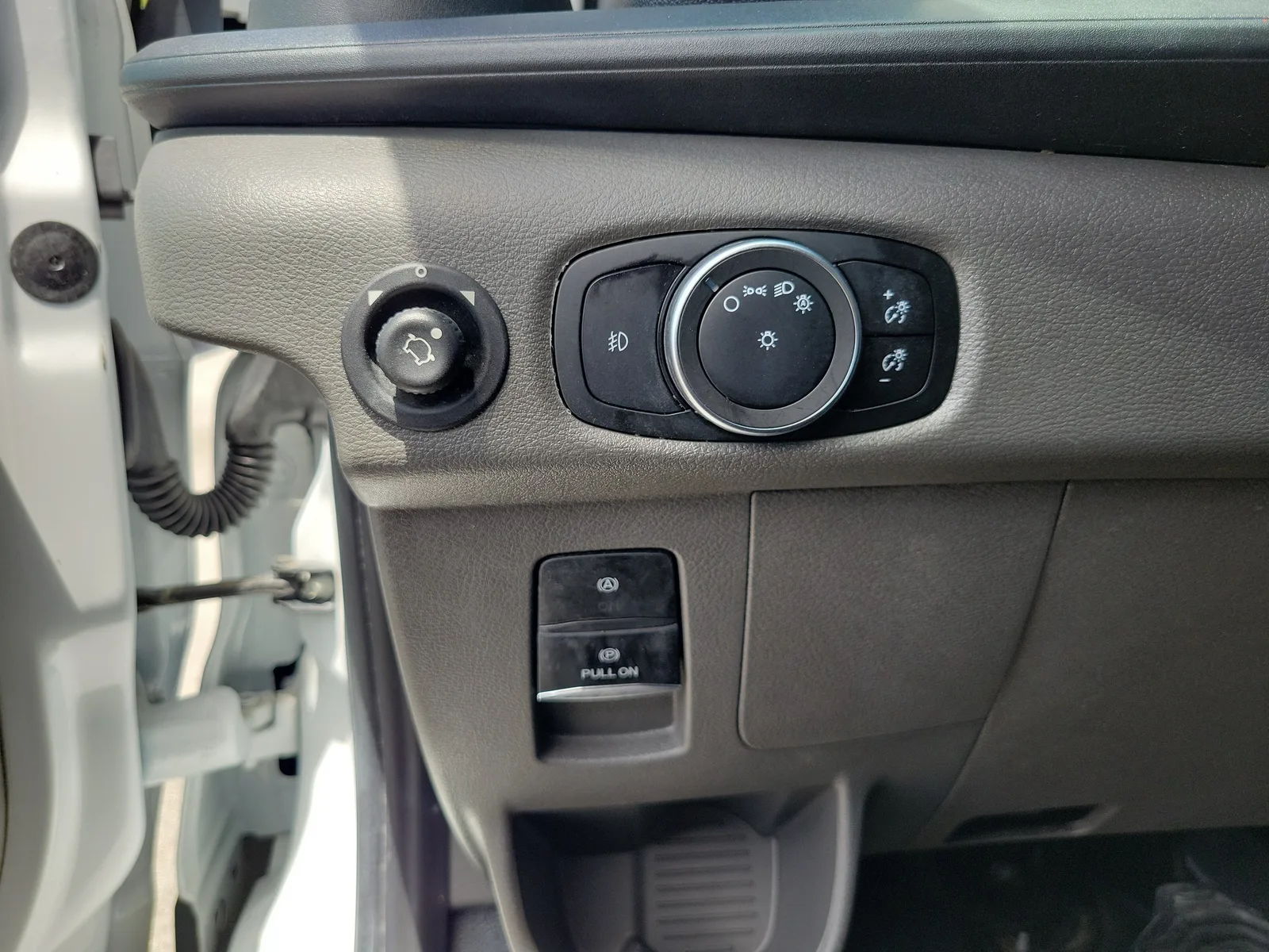 2024 Ford Transit Cargo Van Base photo 24