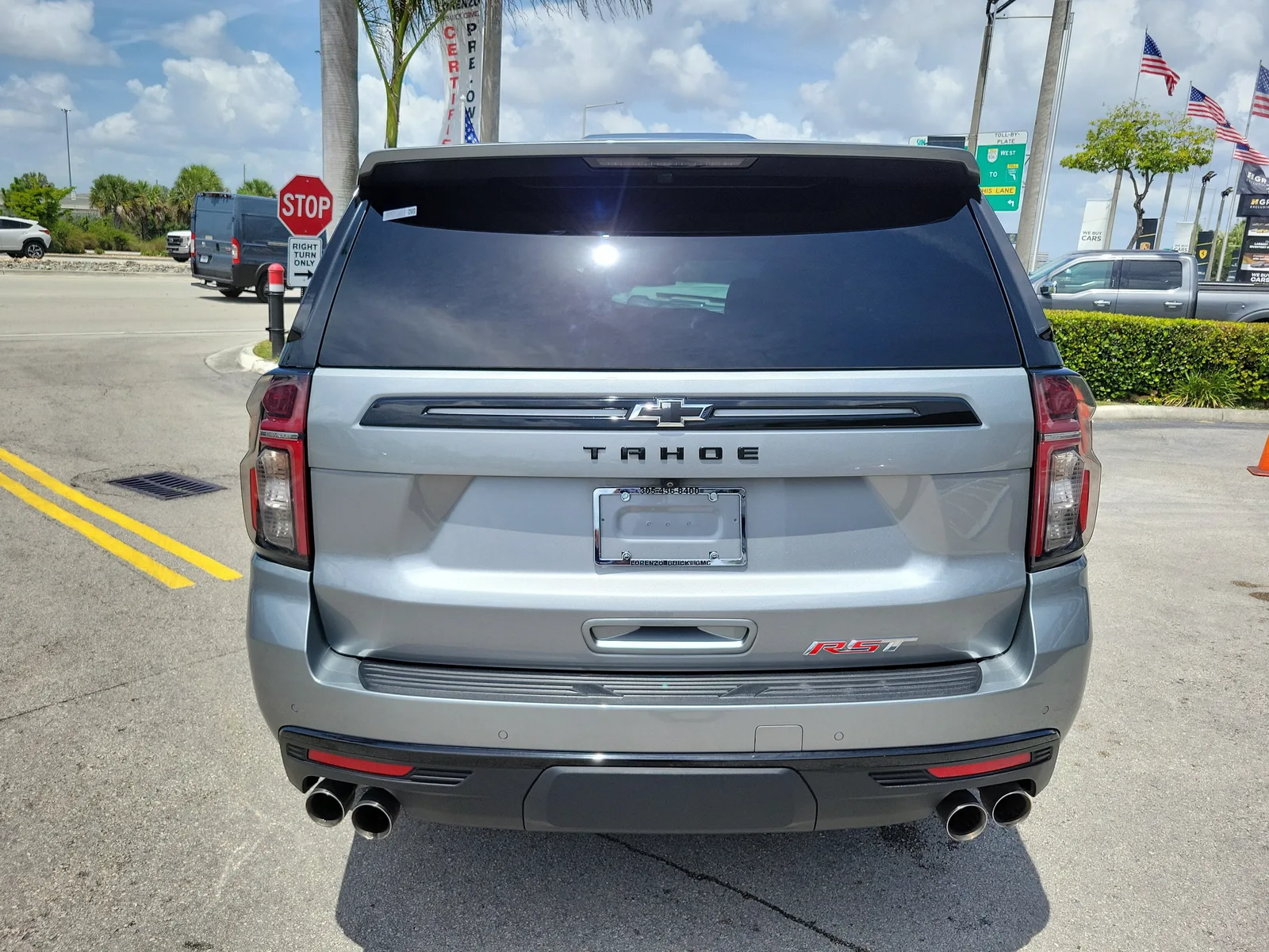2023 Chevrolet Tahoe RST photo 6