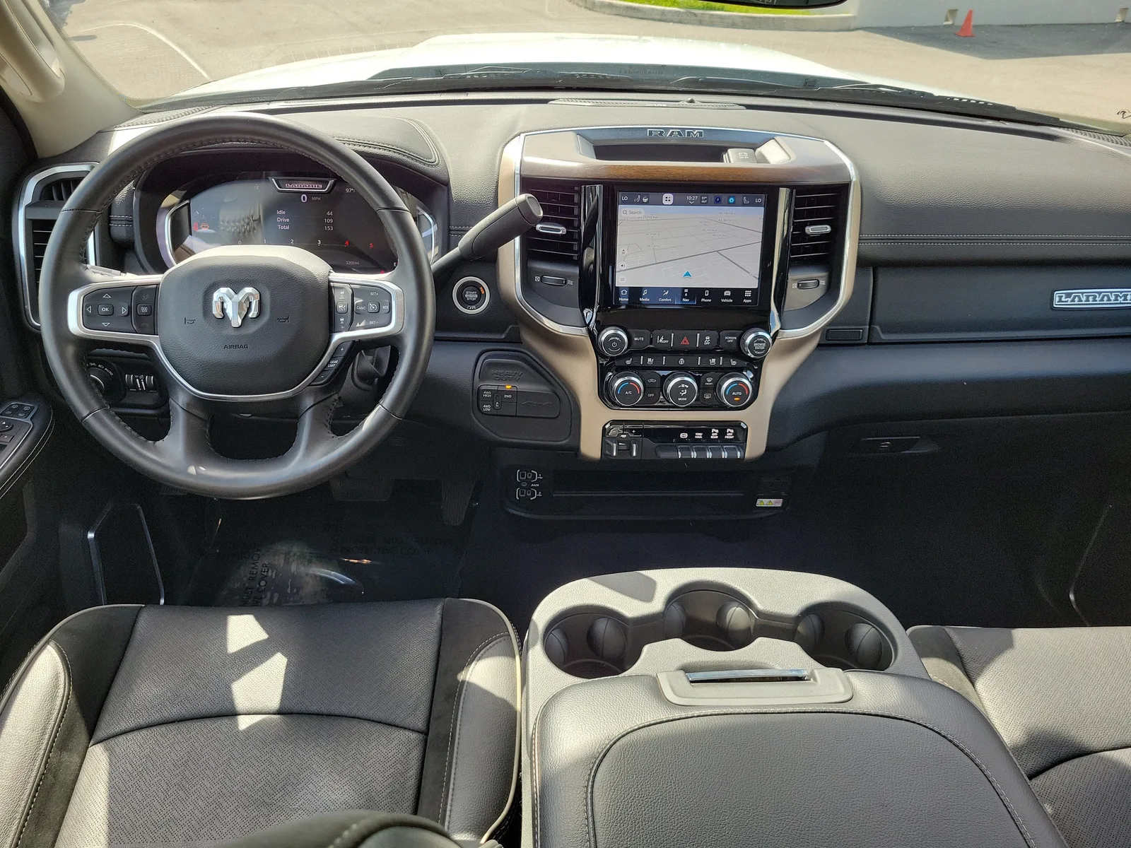 2024 RAM 2500 Laramie 4WD Diesel photo 15