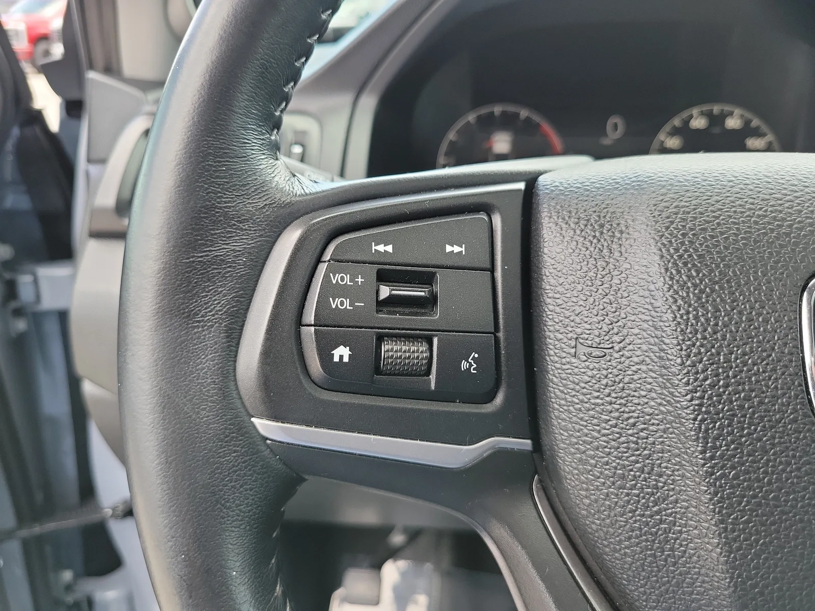 2025 Honda Ridgeline RTL+ 4WD photo 26
