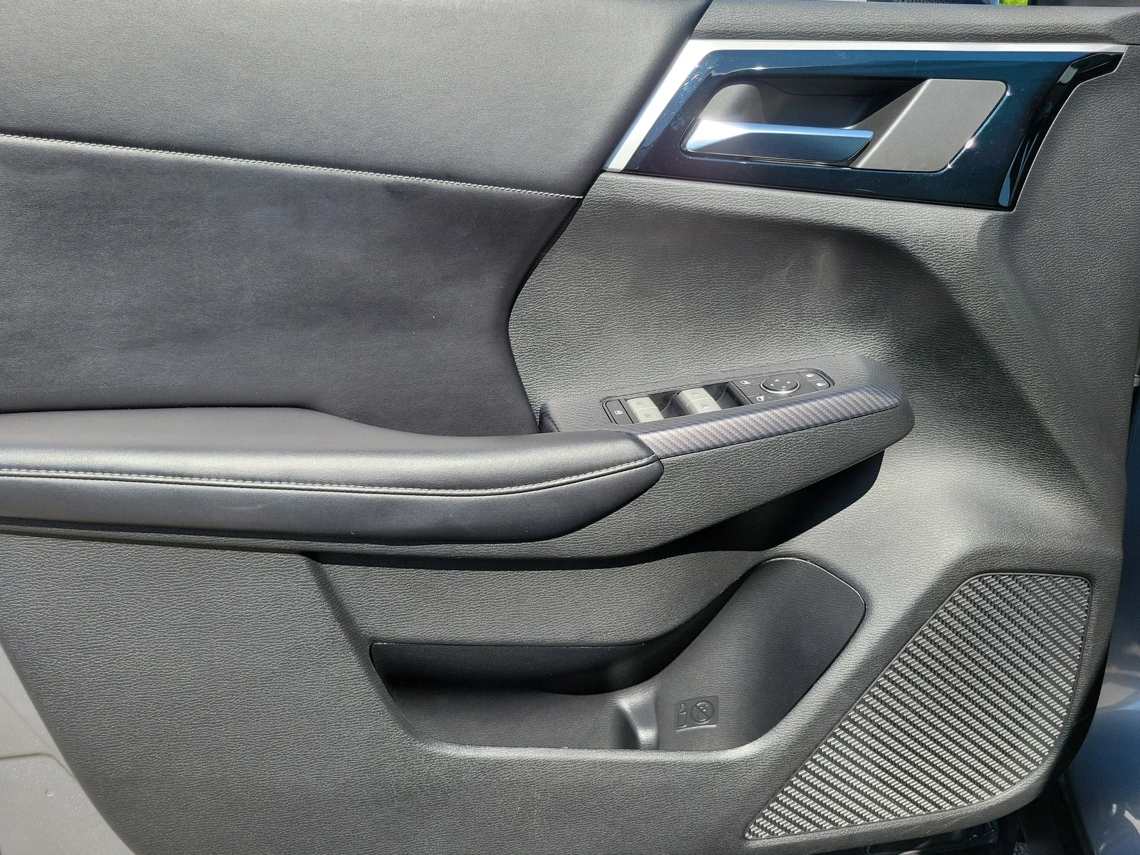 2022 Mitsubishi Outlander SE 4WD photo 26