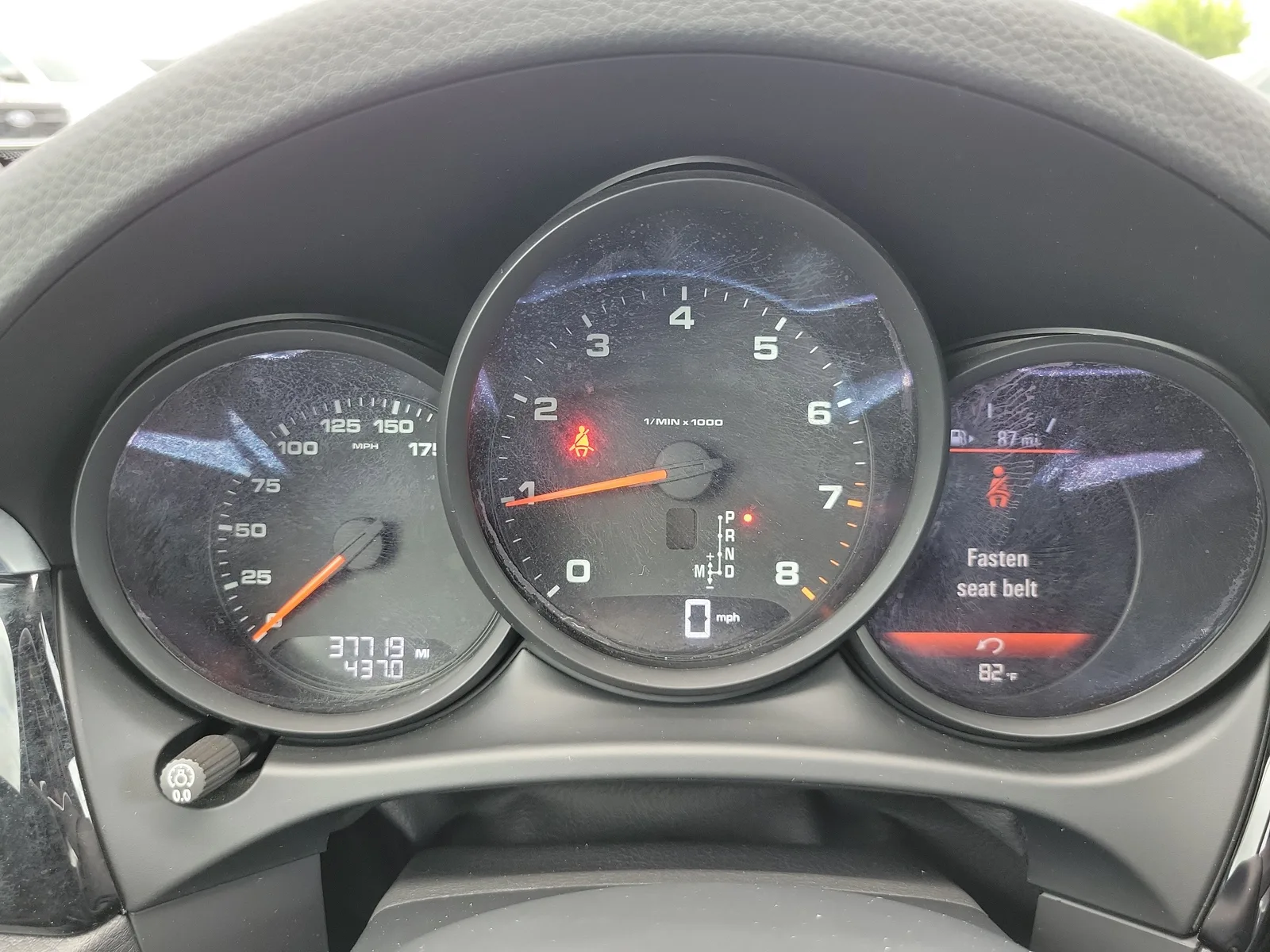 2021 Porsche Macan Base photo 31