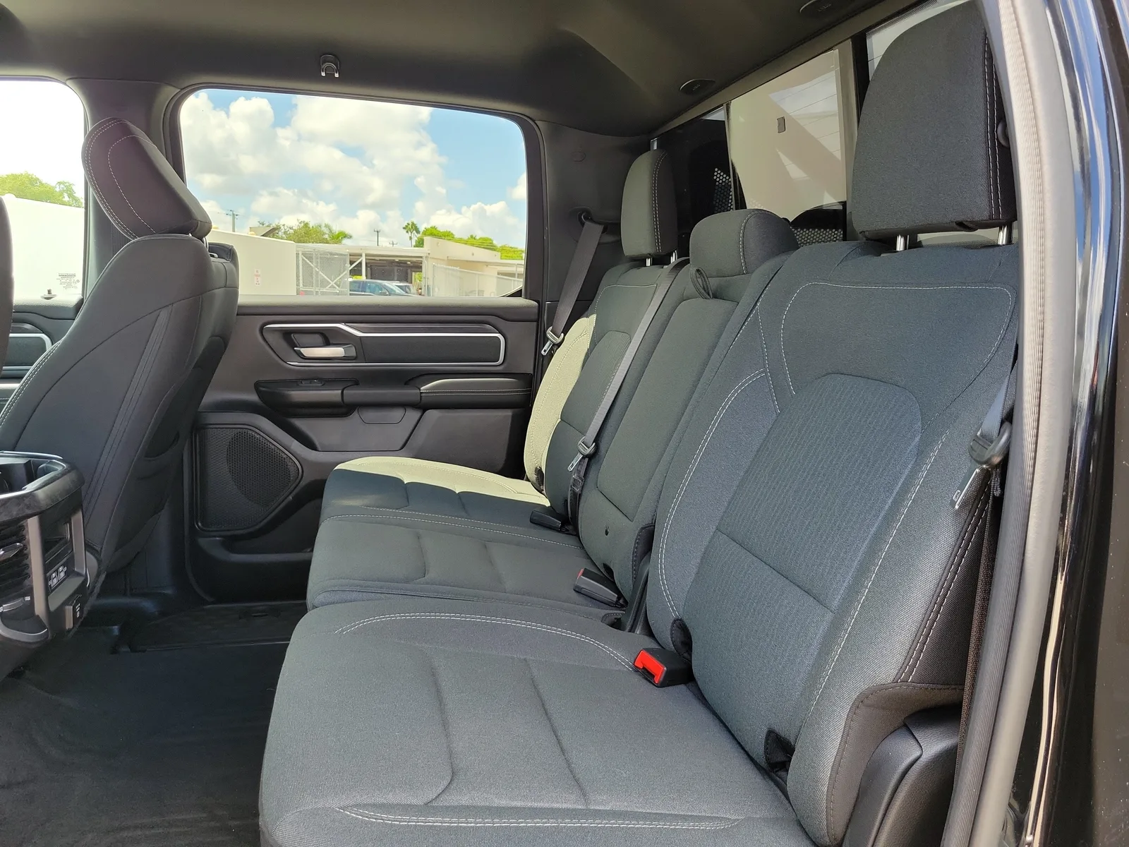 2022 RAM 1500 Big Horn photo 12
