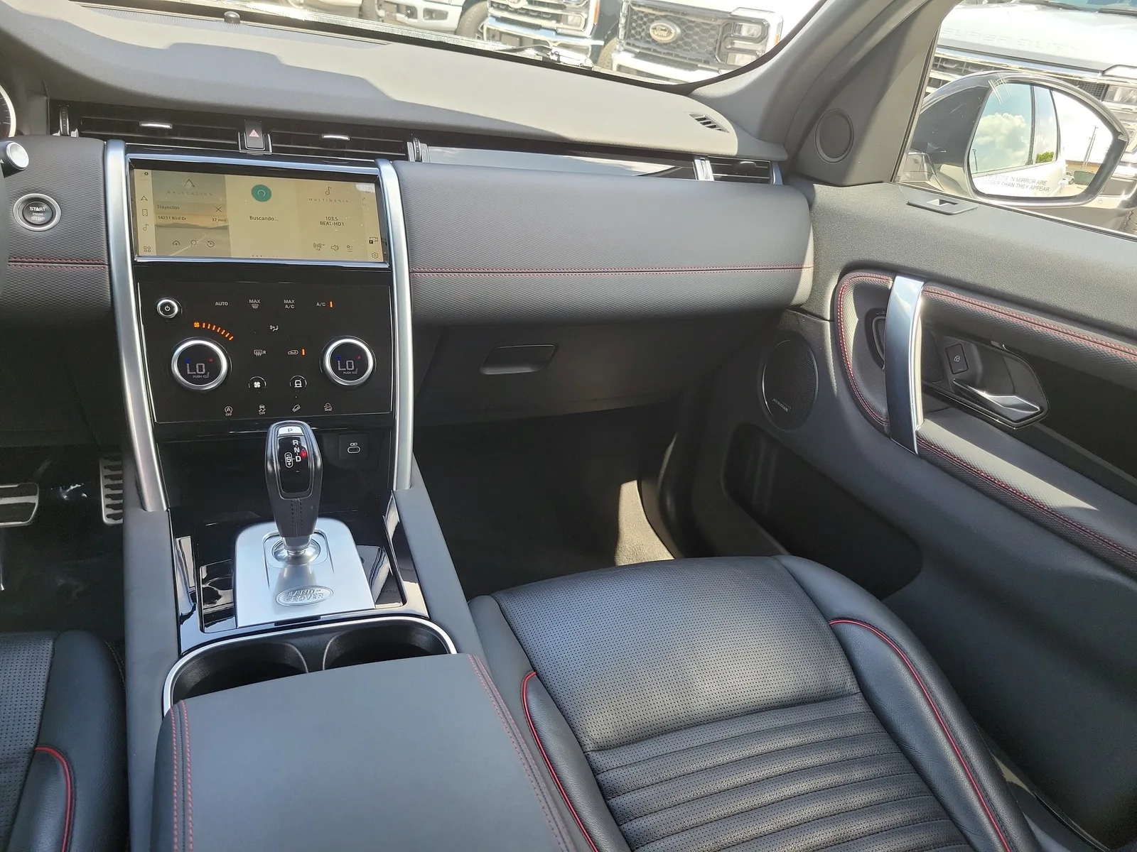 2023 Land Rover Discovery Sport S R-Dynamic photo 19