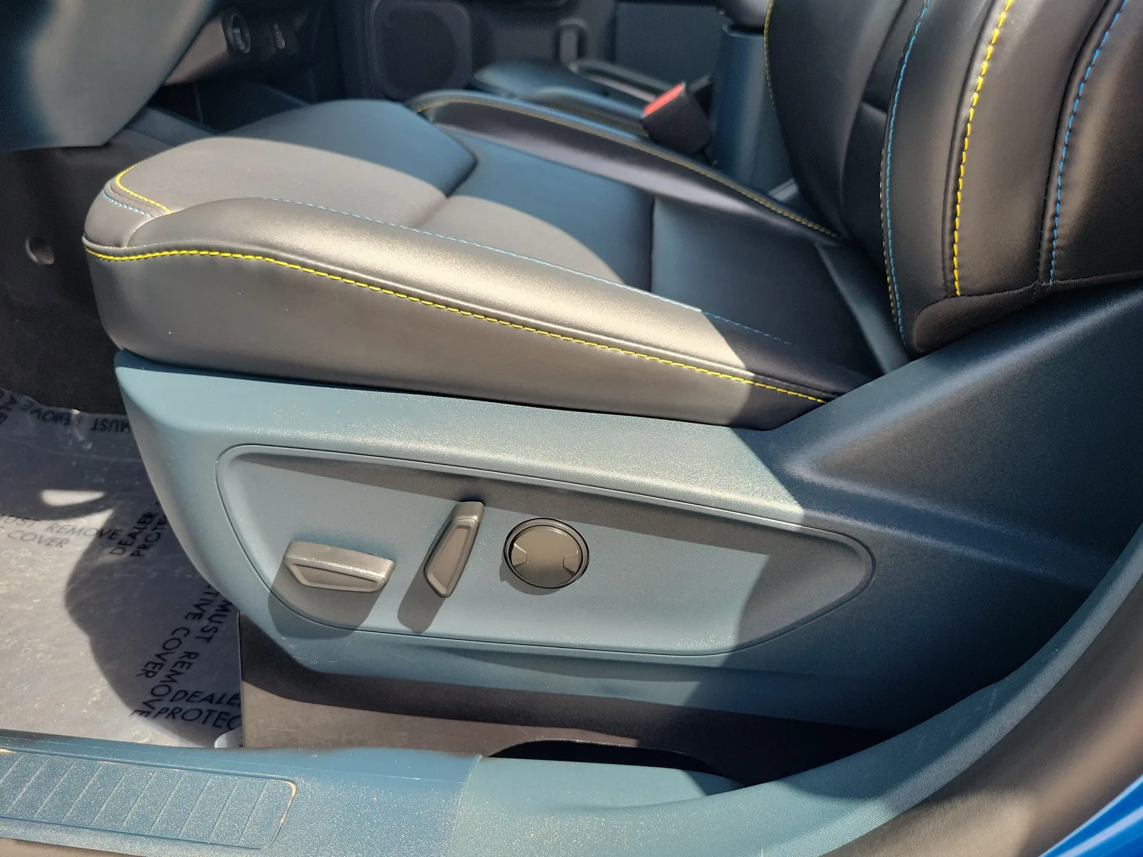 2025 Ford Maverick Lobo Standard photo 12