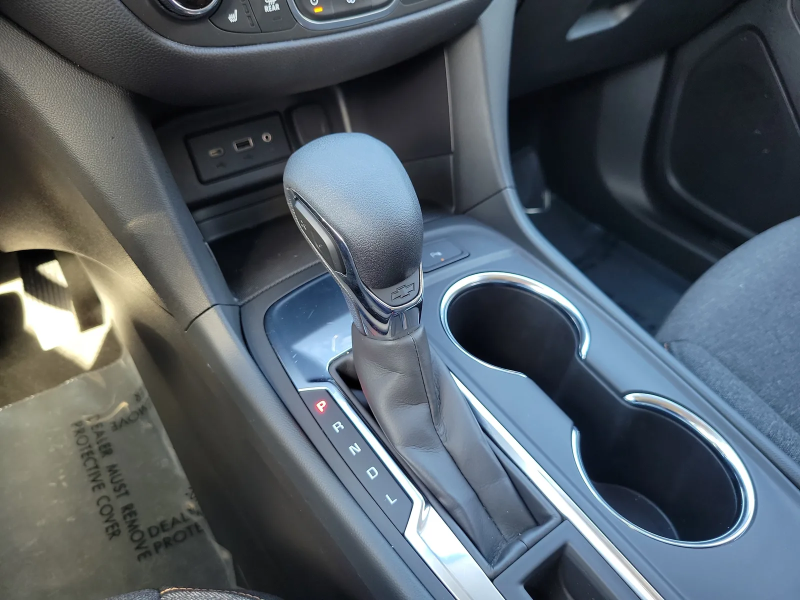 2024 Chevrolet Equinox LT photo 23