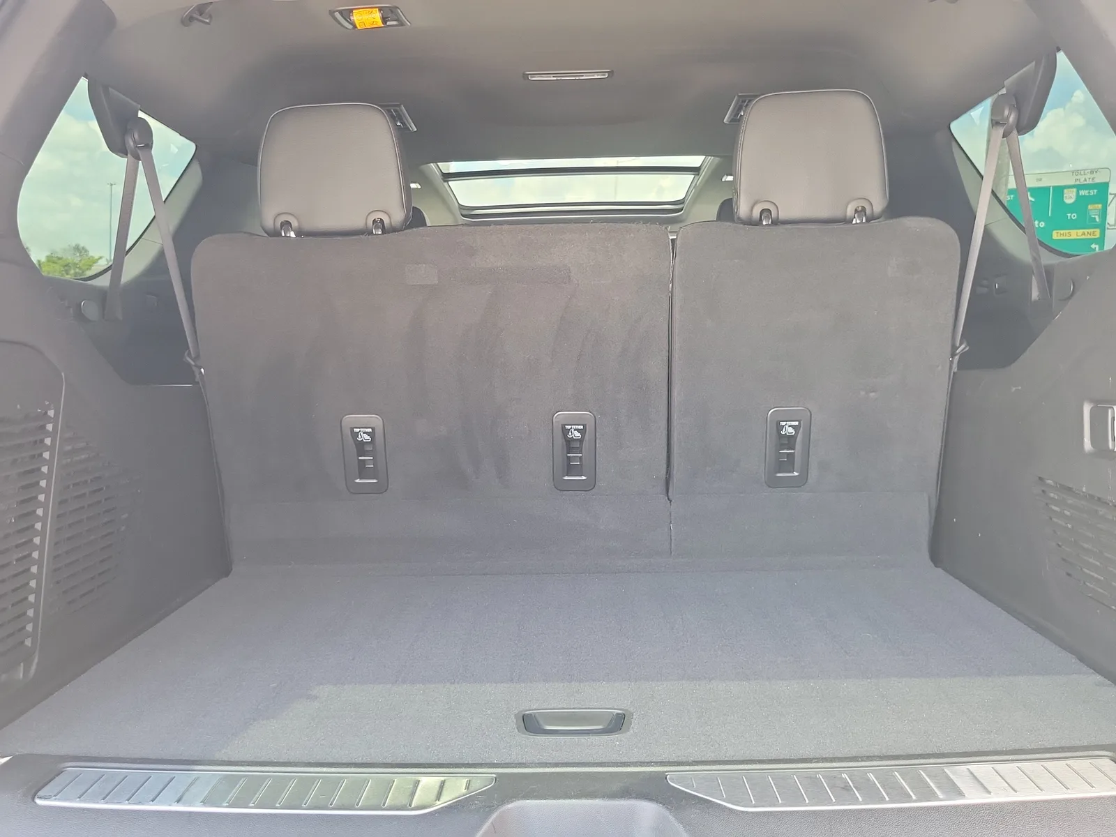 2024 GMC Yukon XL Denali photo 18