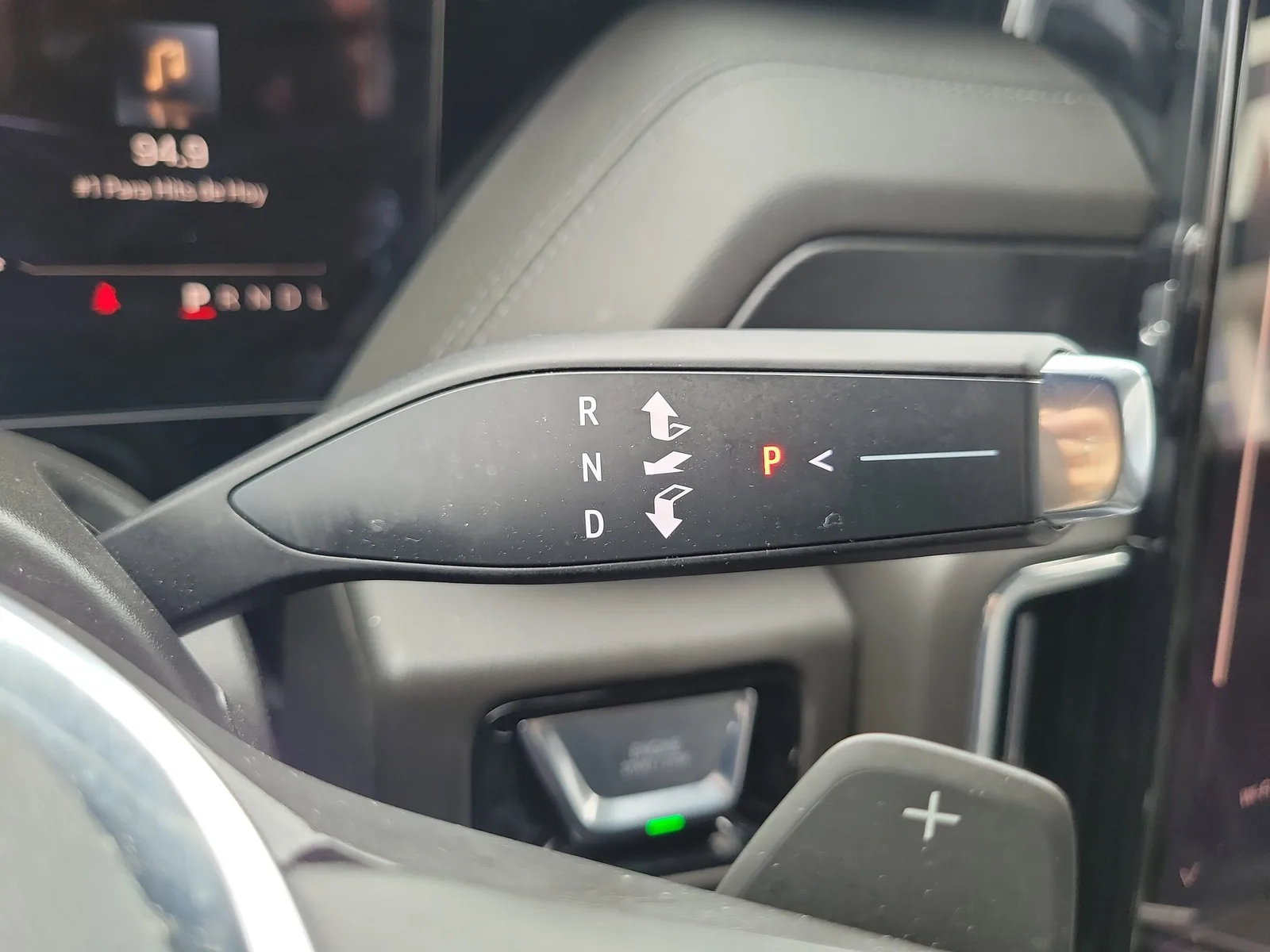 2025 GMC Yukon Denali photo 21