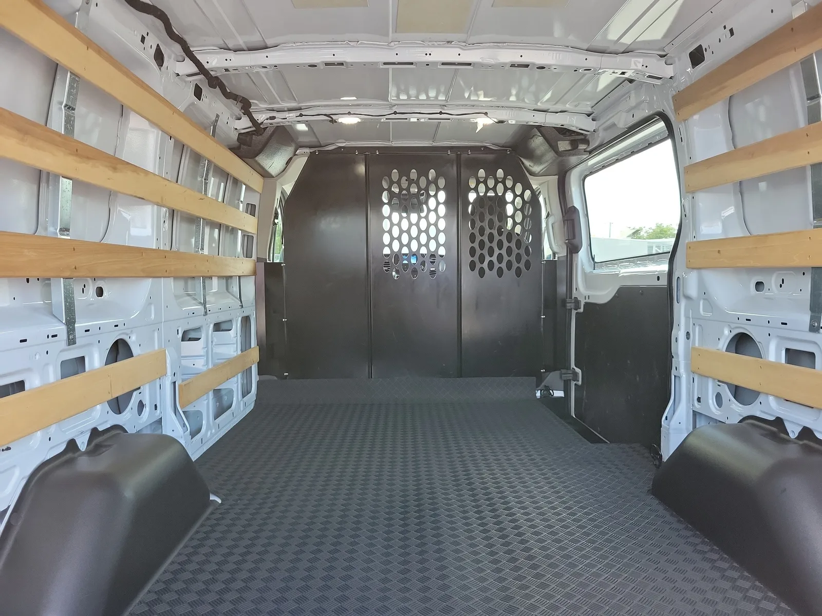 2025 Ford Transit Cargo Van Base photo 11