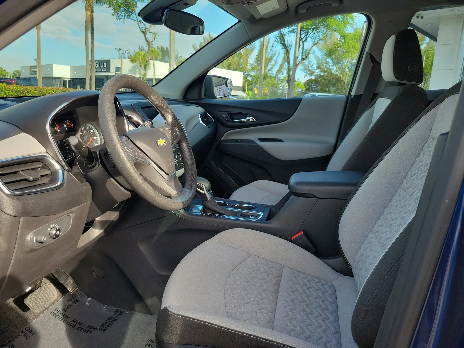 2023 Chevrolet Equinox LS photo 11