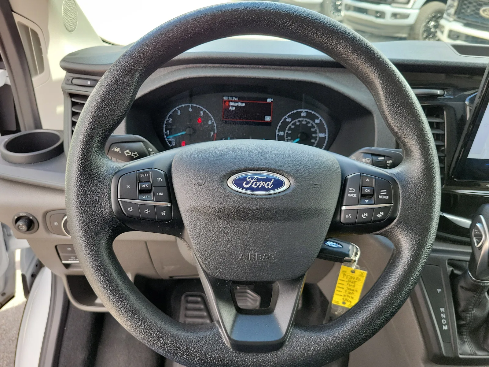 2025 Ford Transit Passenger Wagon XLT photo 20