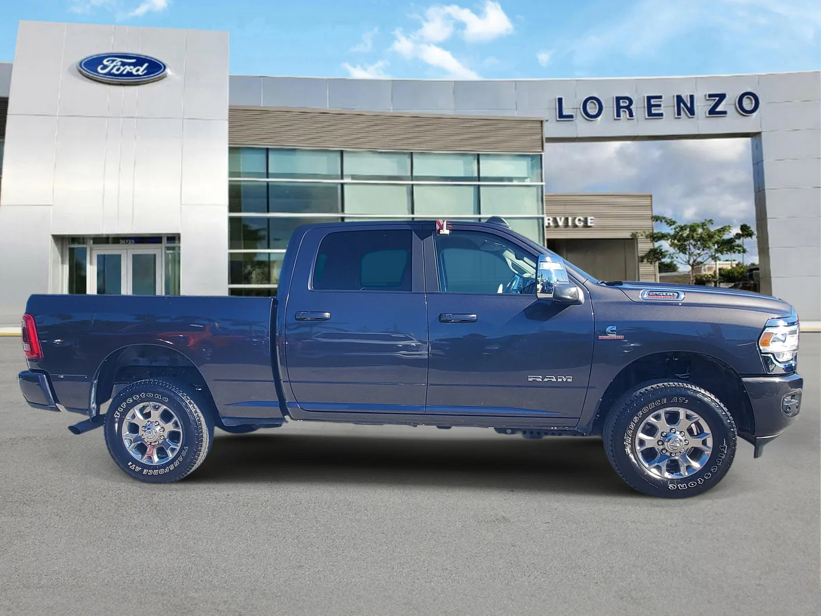 2024 RAM 2500 Laramie 4WD Diesel photo 4