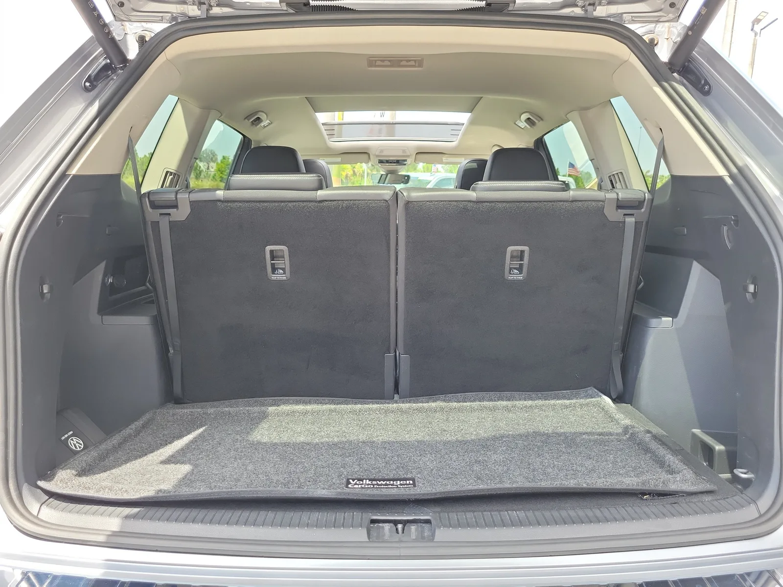 2024 Volkswagen Atlas 2.0T SE w/Technology photo 16