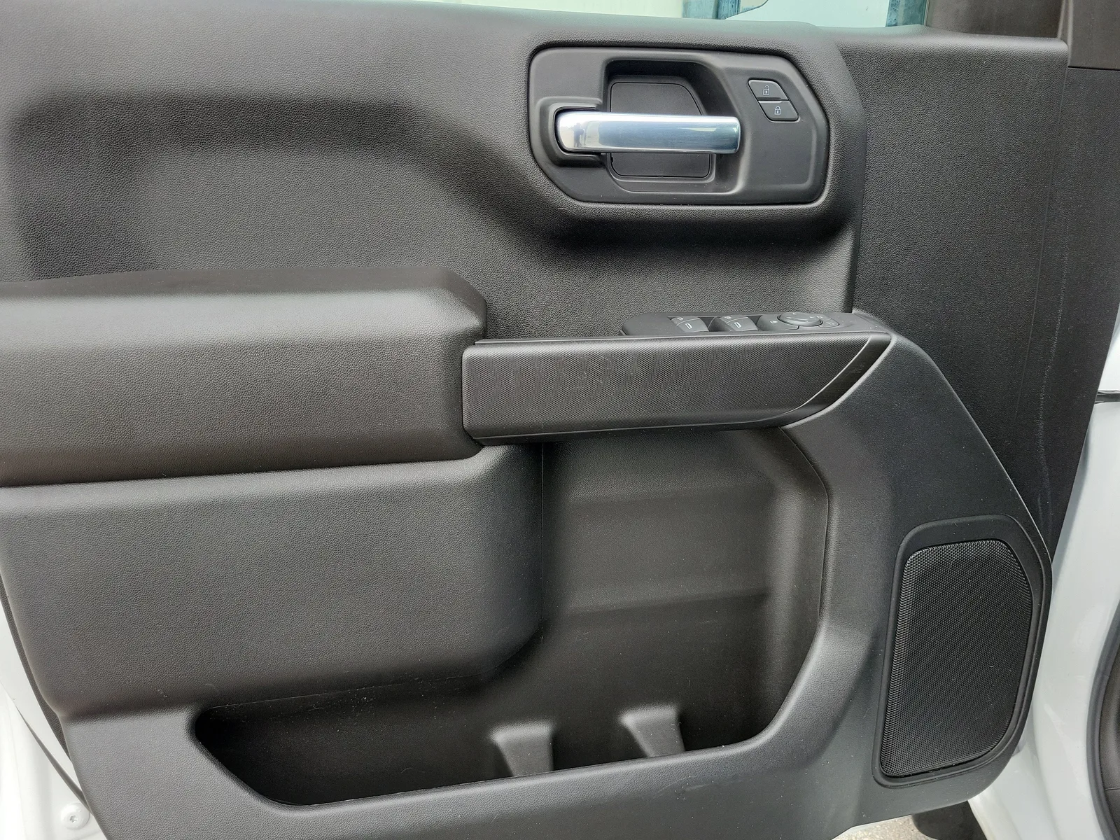 2022 Chevrolet Silverado 1500 Custom photo 24