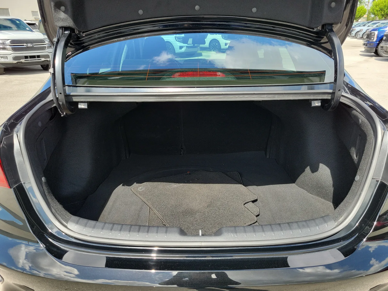 2023 Kia Forte LXS photo 11