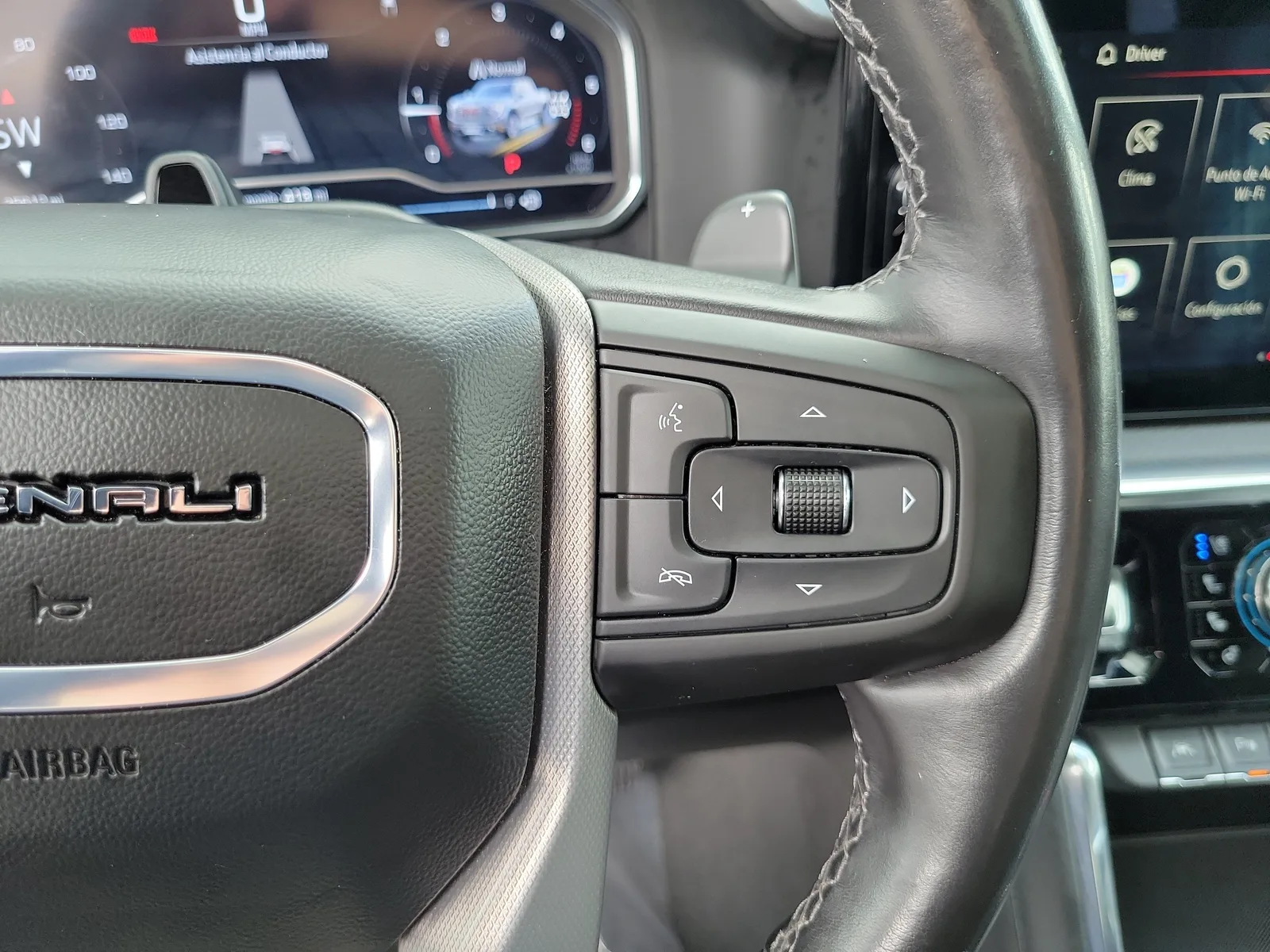 2024 GMC Sierra 1500 Denali photo 21