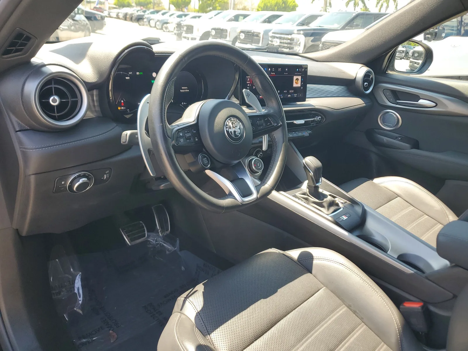 2024 Alfa Romeo Tonale Veloce E4WD photo 9